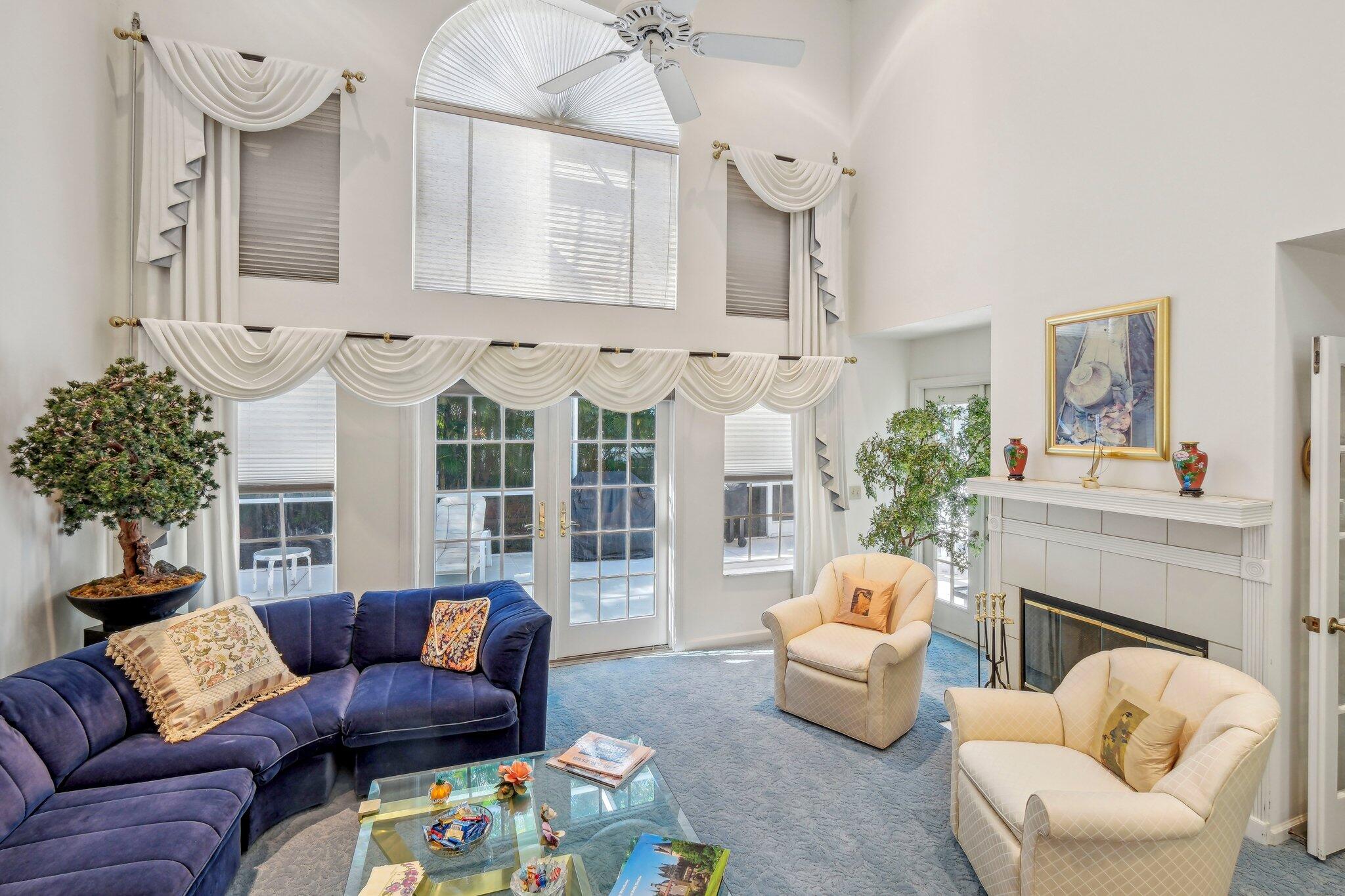 22 Grand Bay Circle
