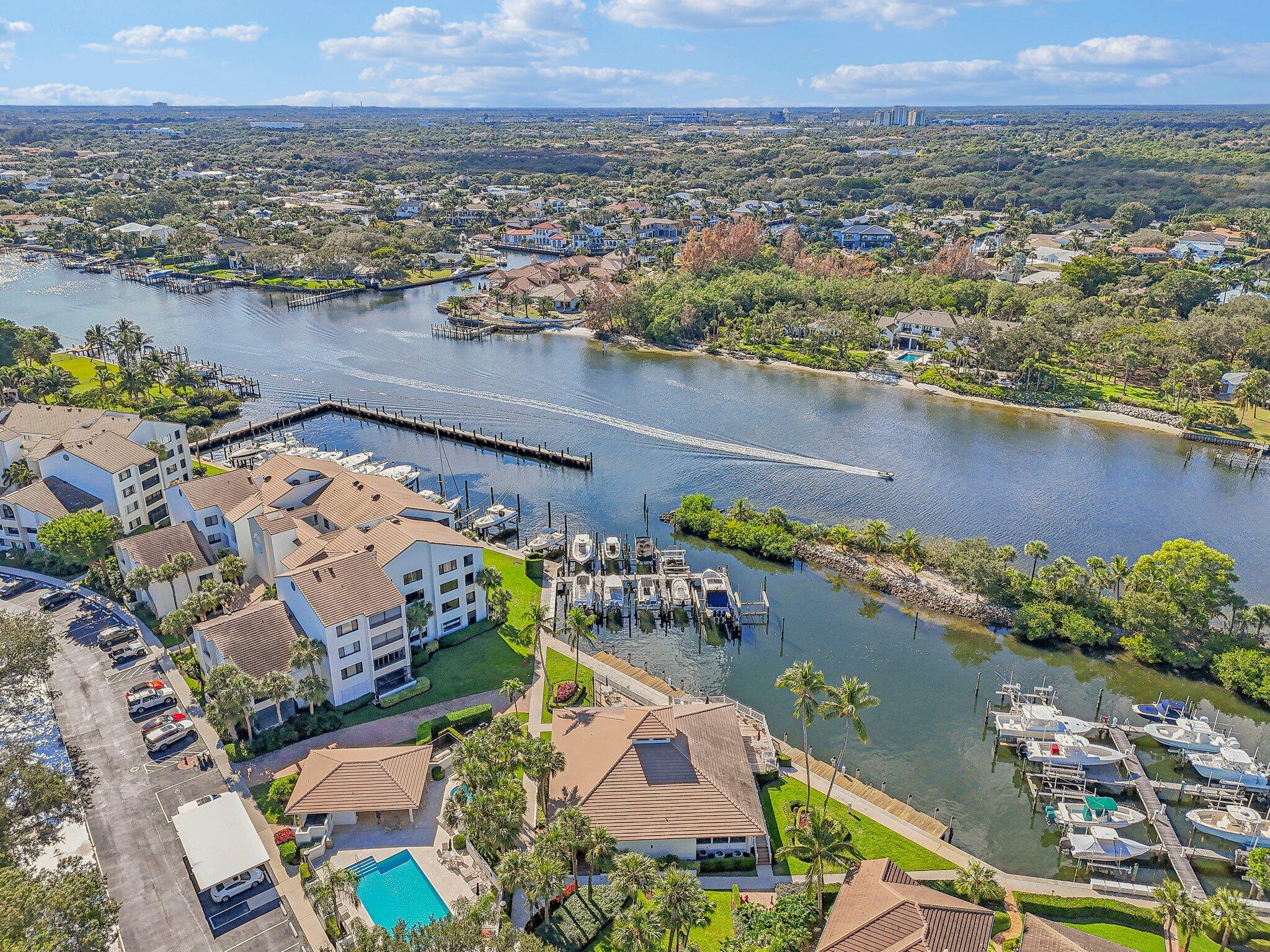 22 Grand Bay Circle
