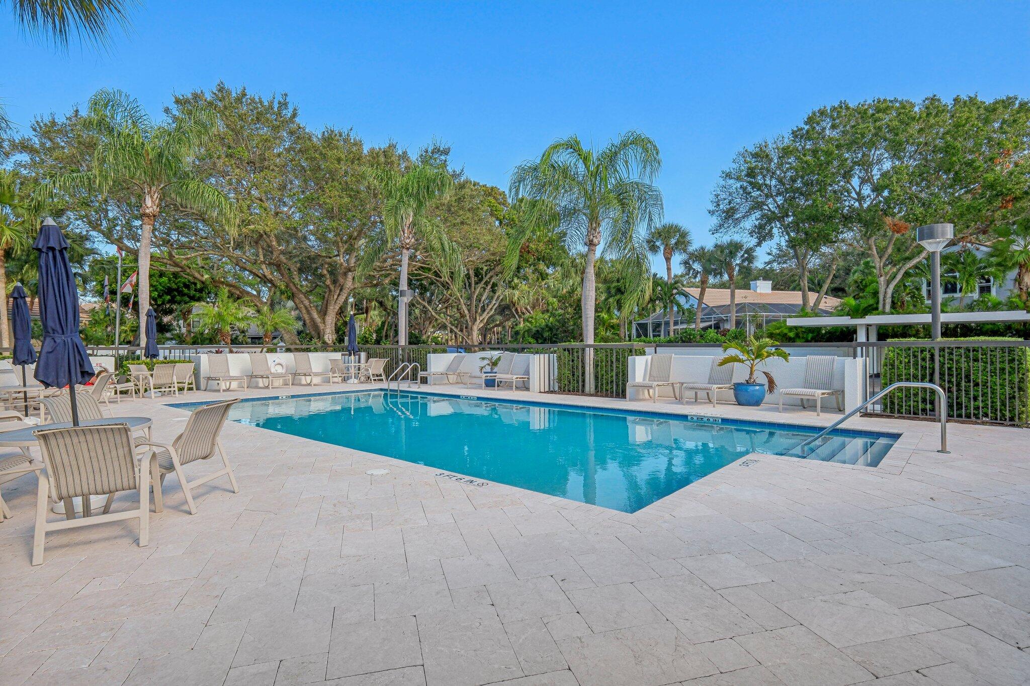 22 Grand Bay Circle