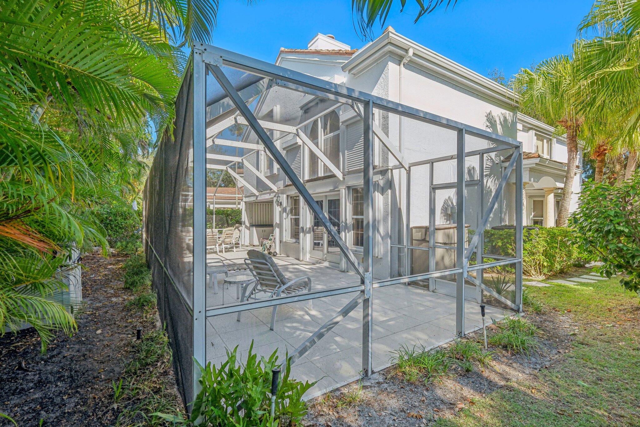 22 Grand Bay Circle