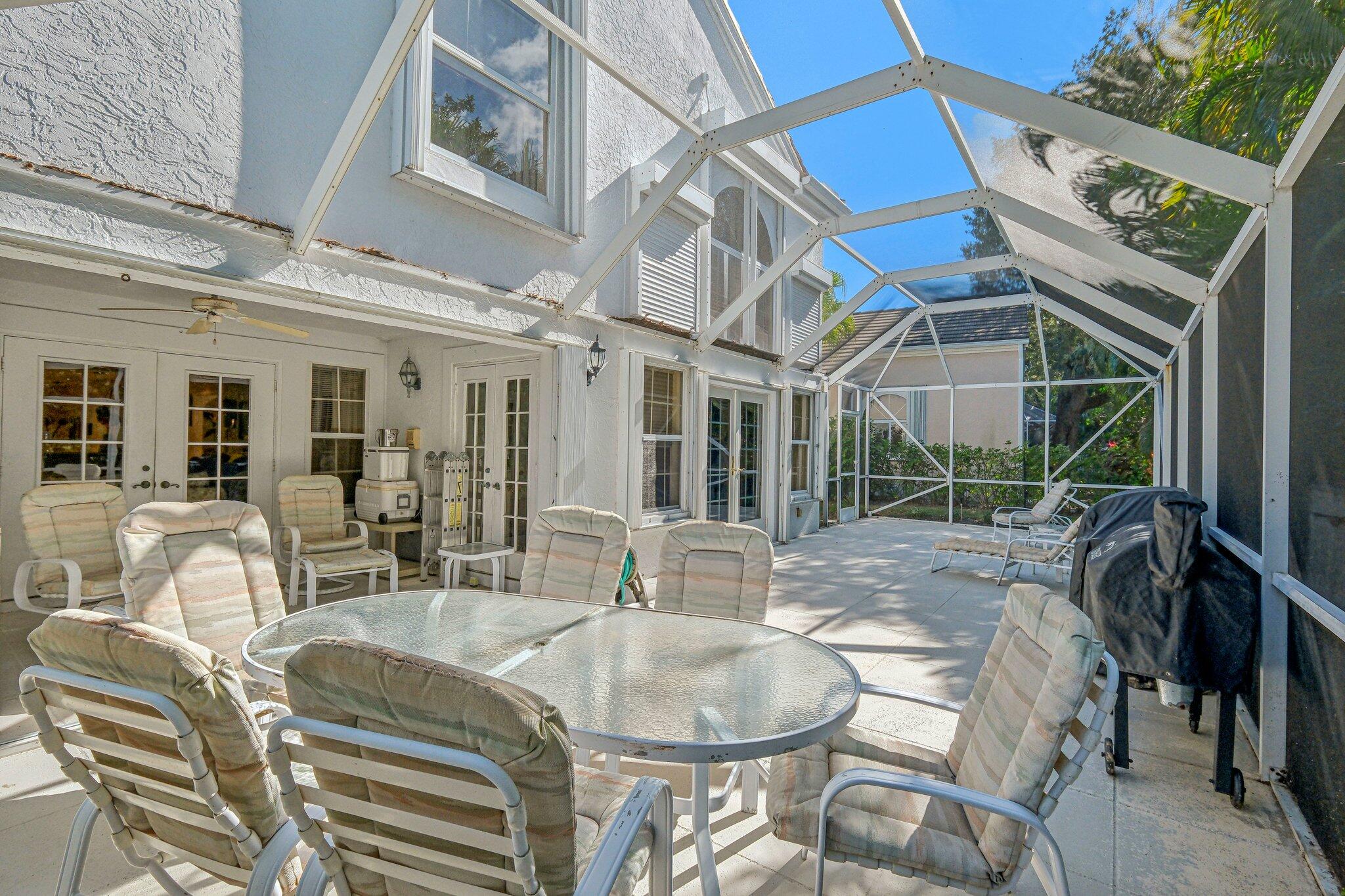 22 Grand Bay Circle