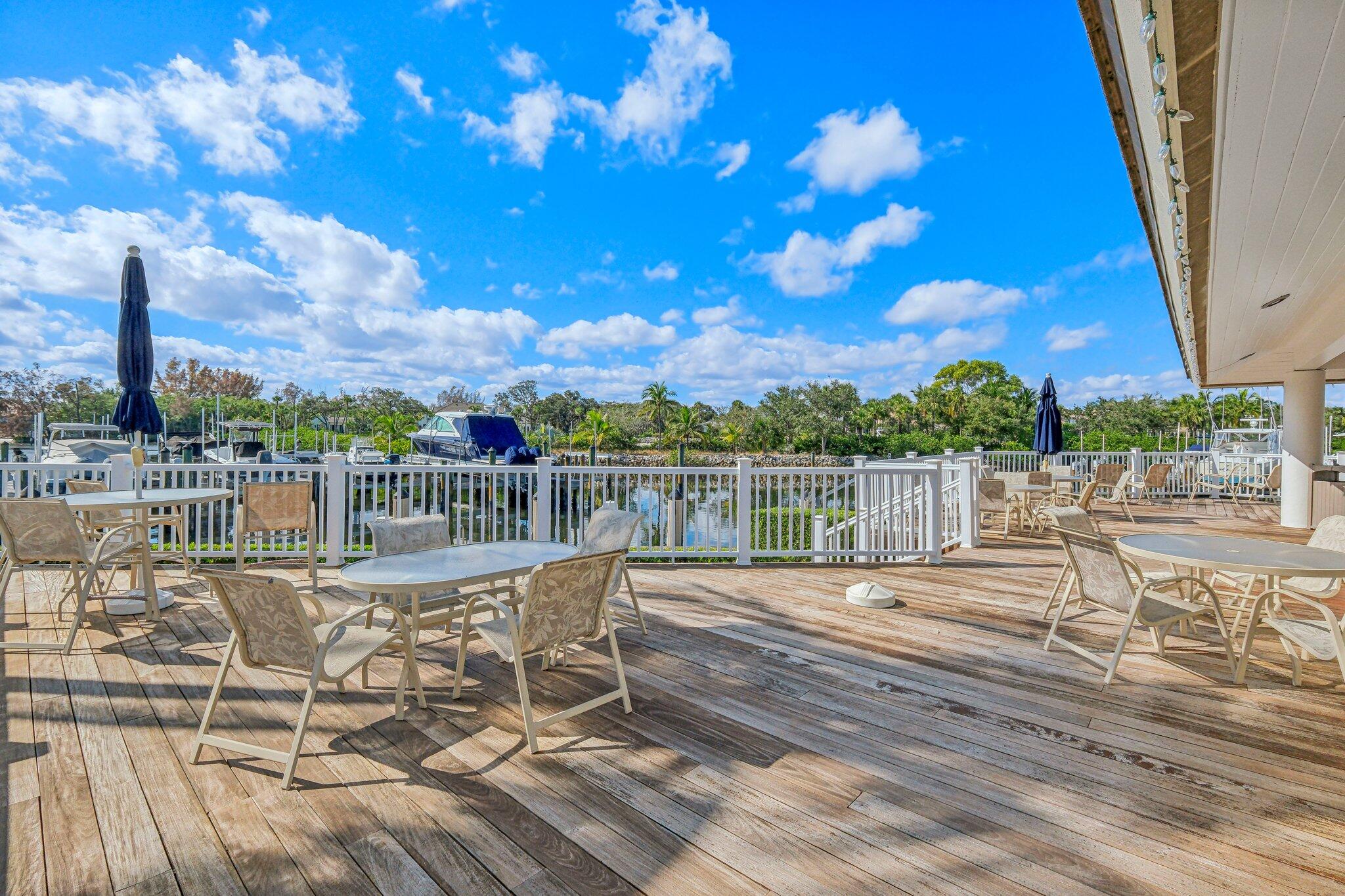 22 Grand Bay Circle