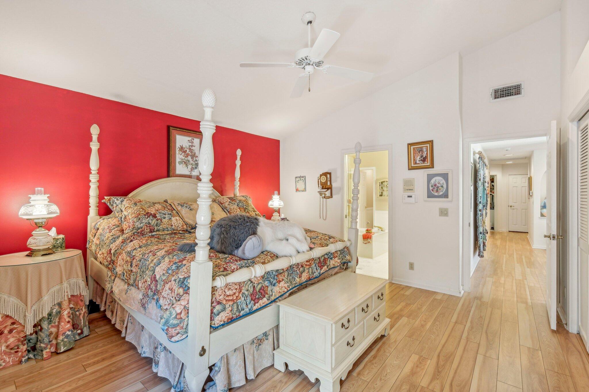 22 Grand Bay Circle