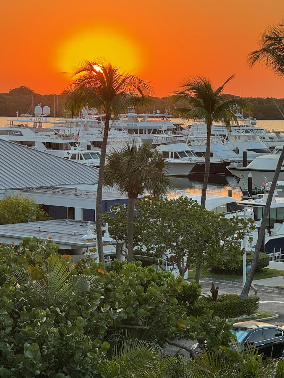 120 Lakeshore 4370 Drive 437