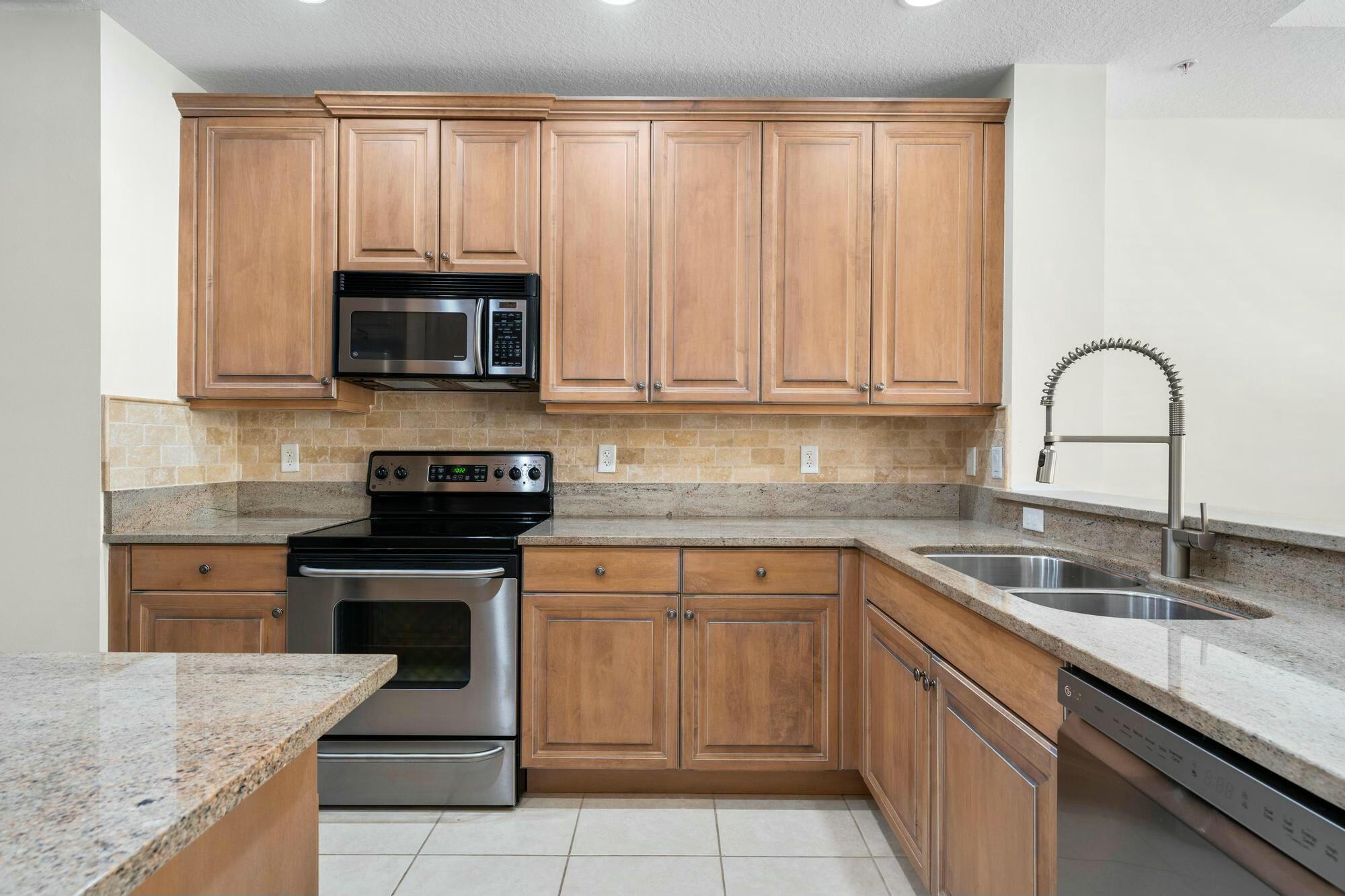2410 San Pietro Circle
