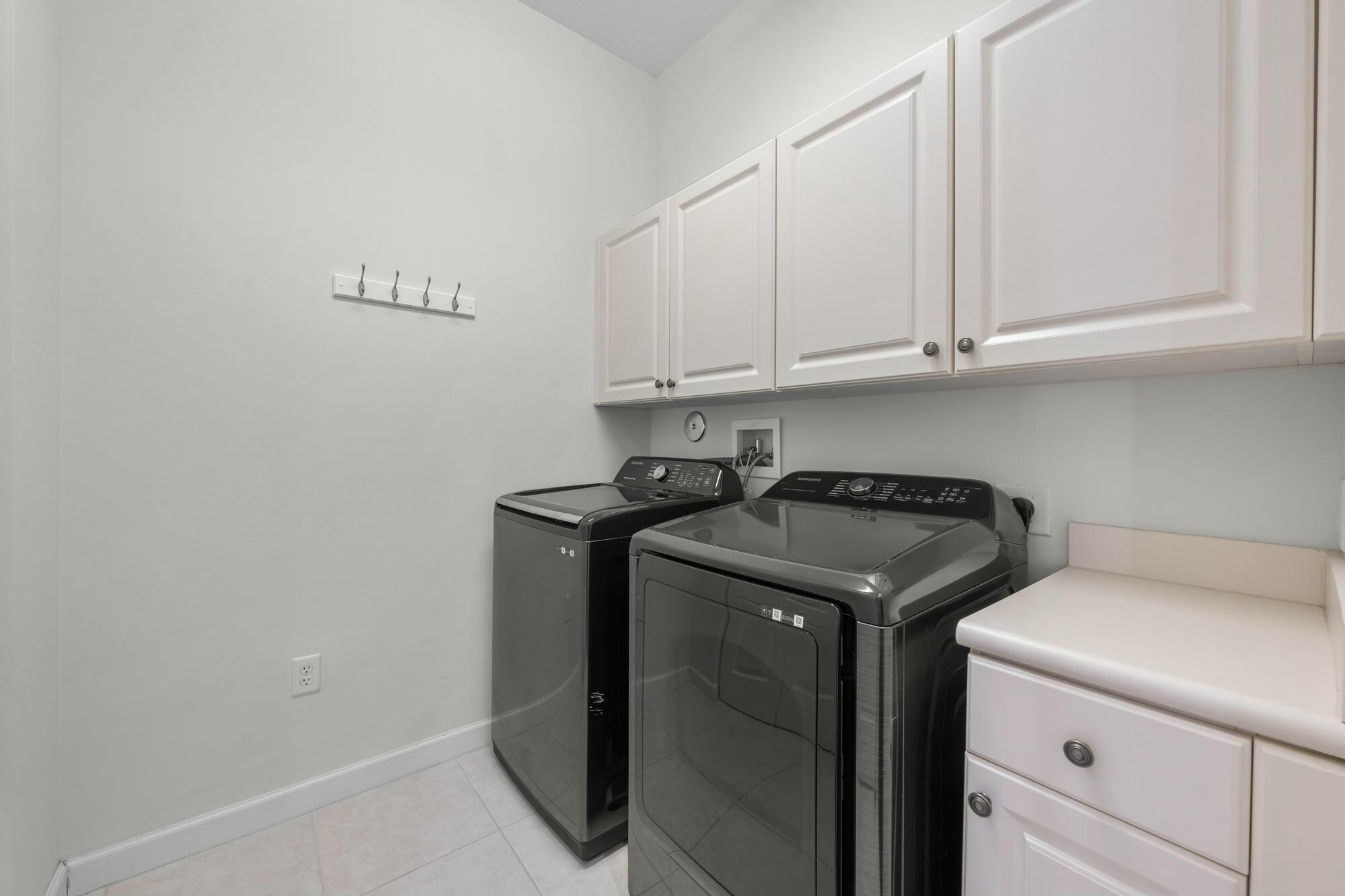2410 San Pietro Circle