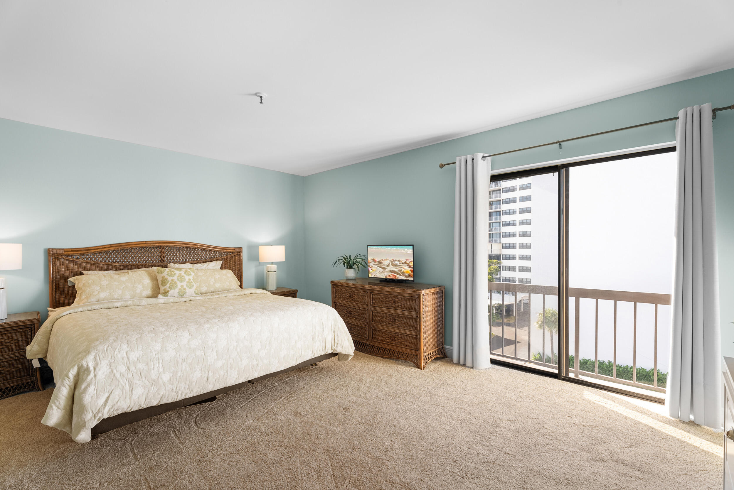 300 Golfview Road 503