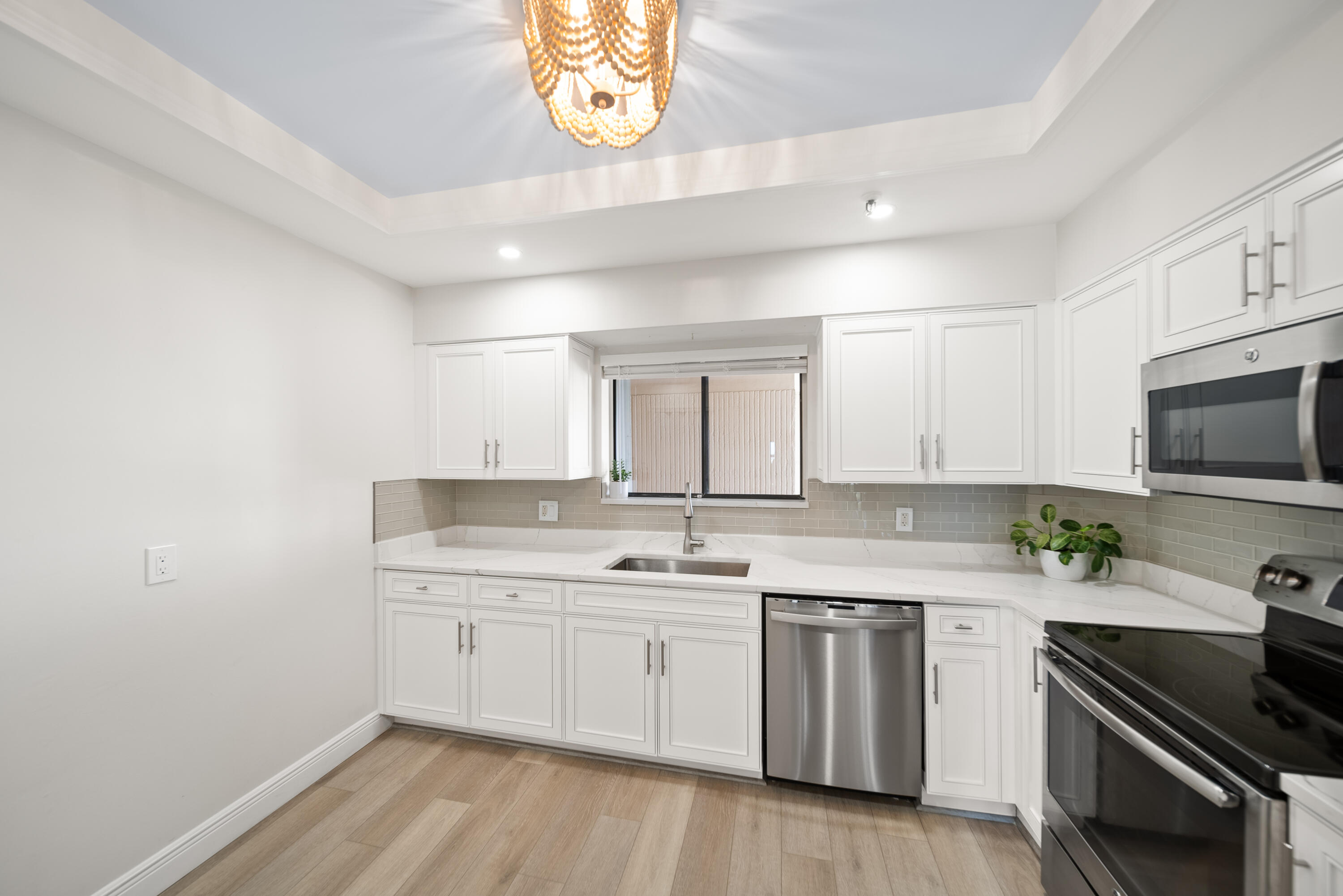 300 Golfview Road 503