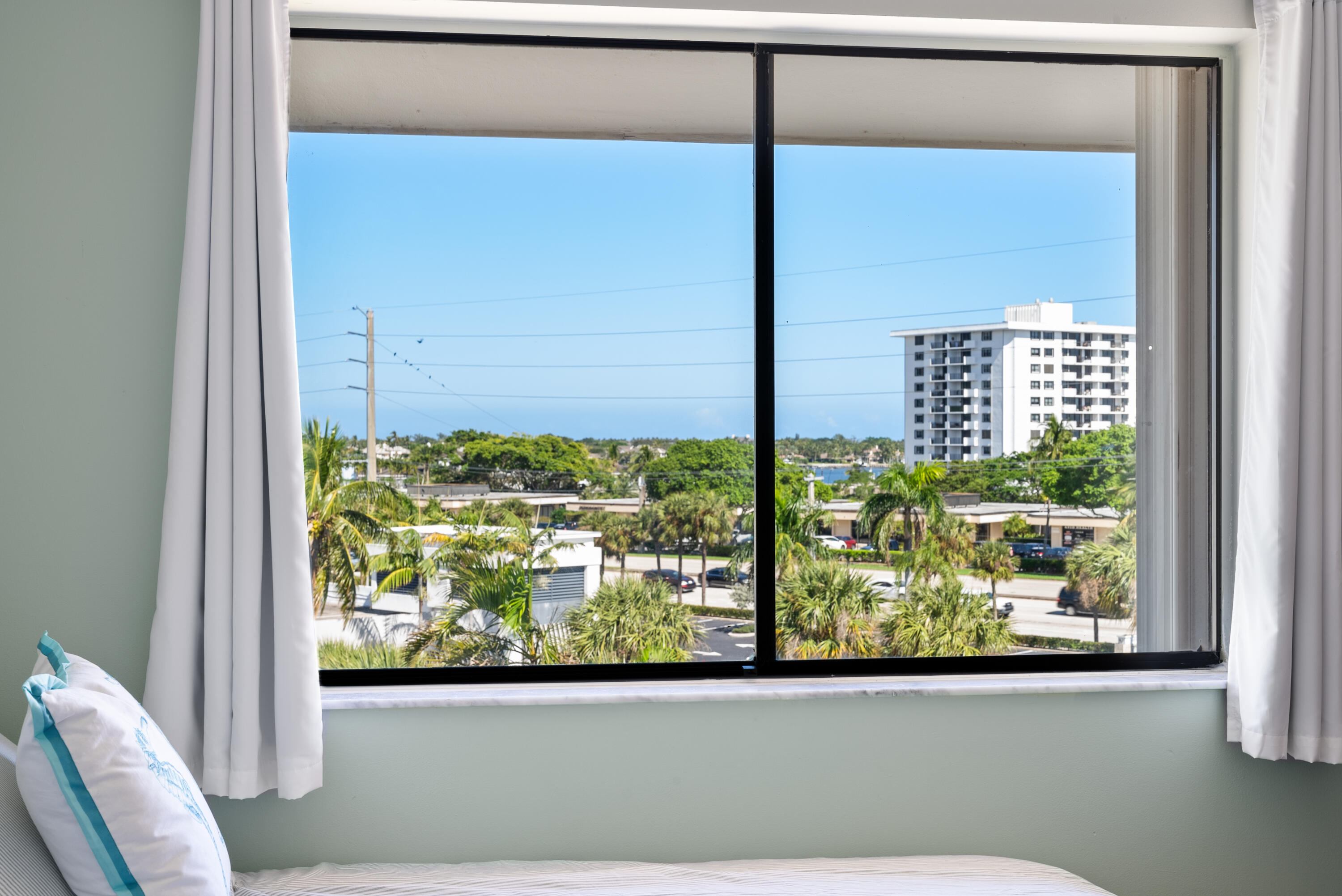 300 Golfview Road 503