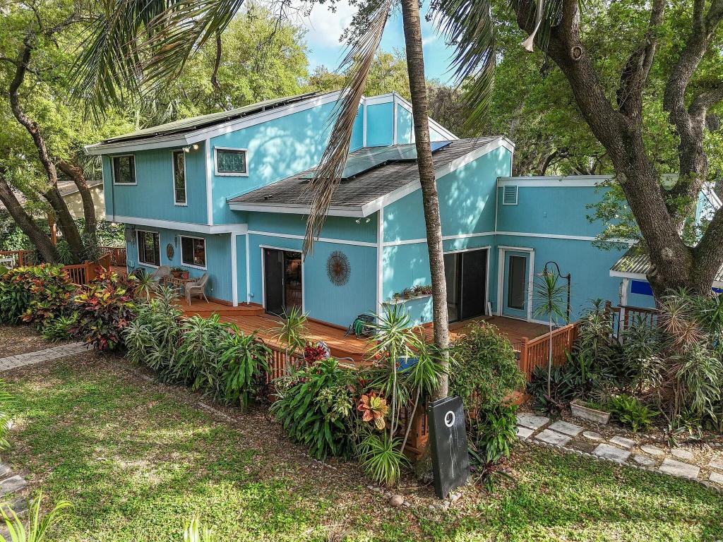 2351 Snug Harbor Drive