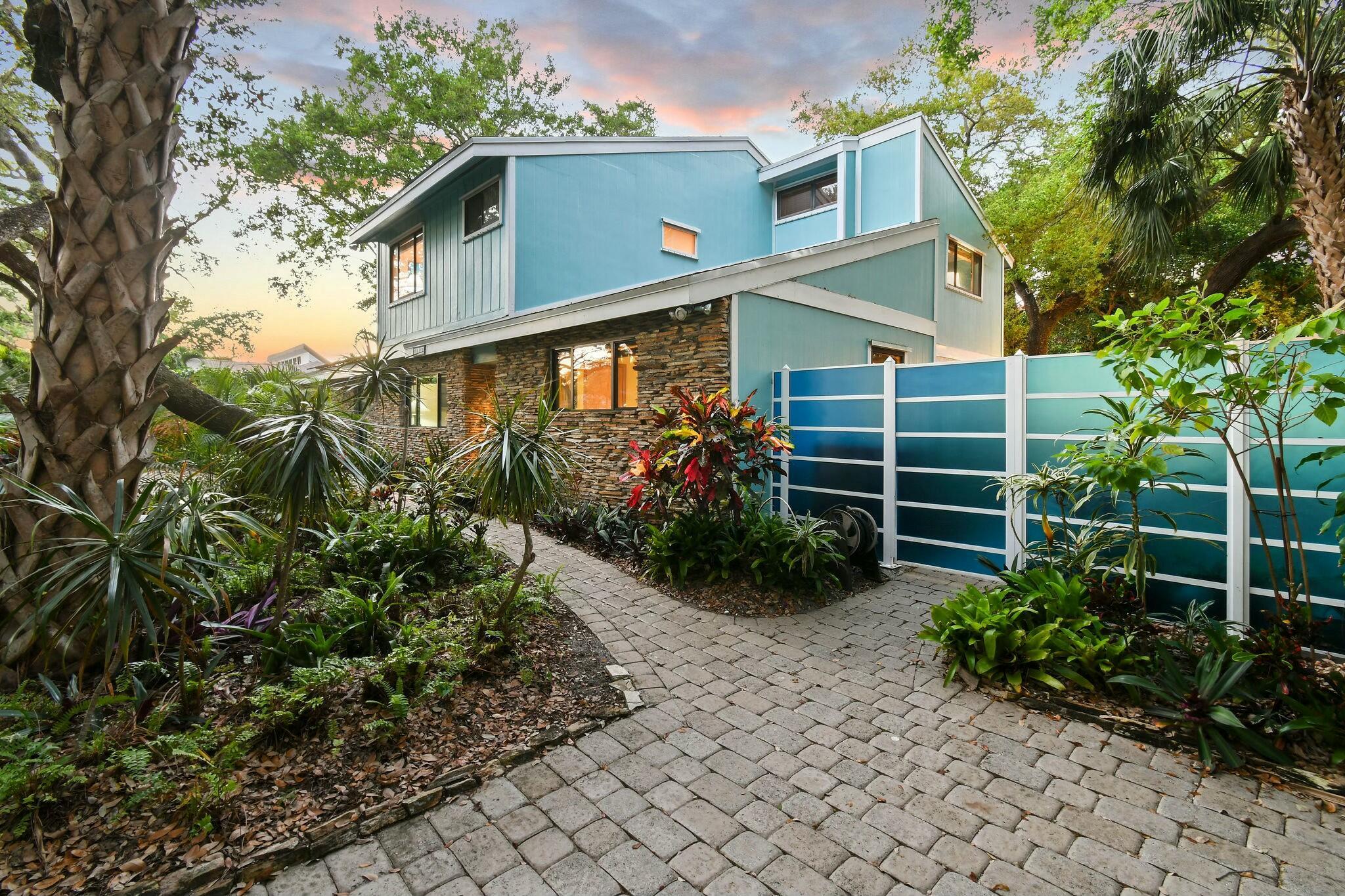 2351 Snug Harbor Drive