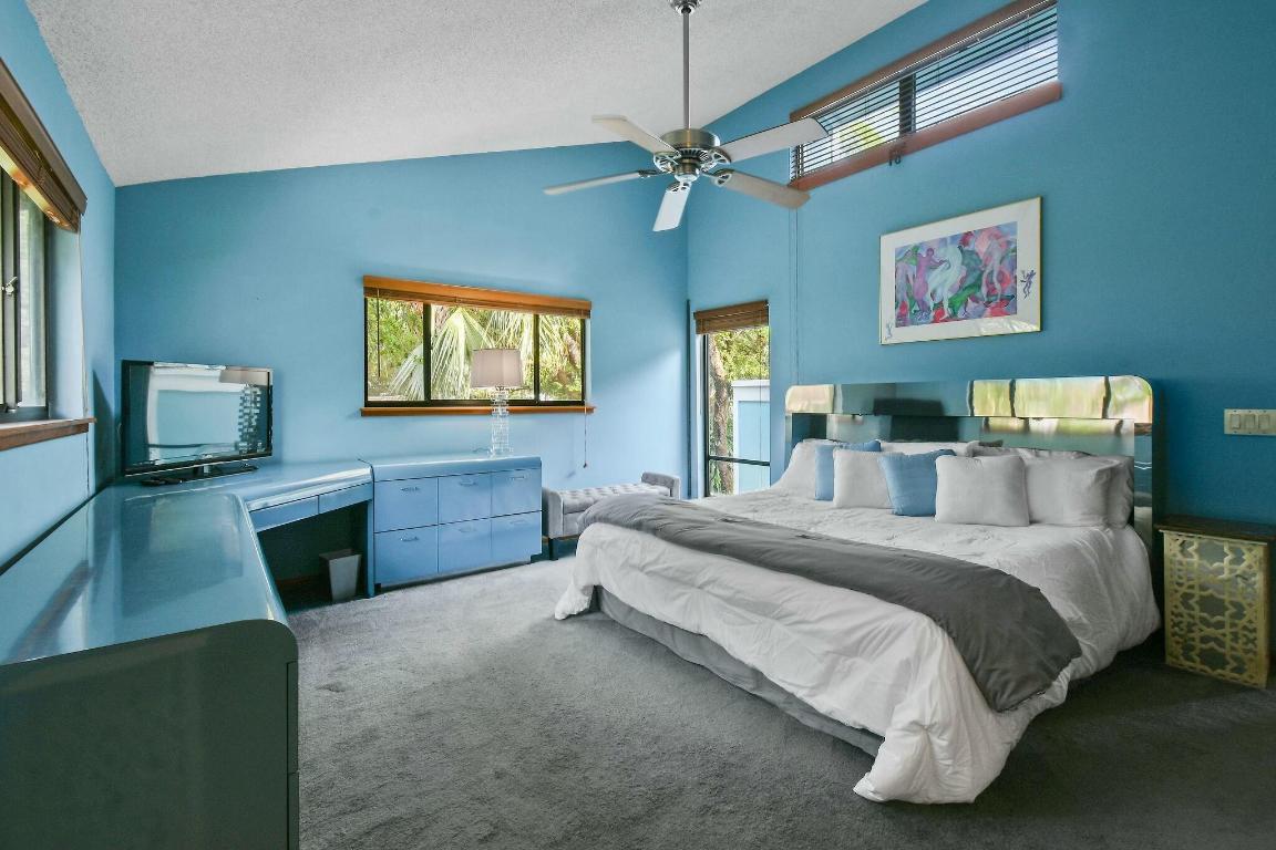 2351 Snug Harbor Drive