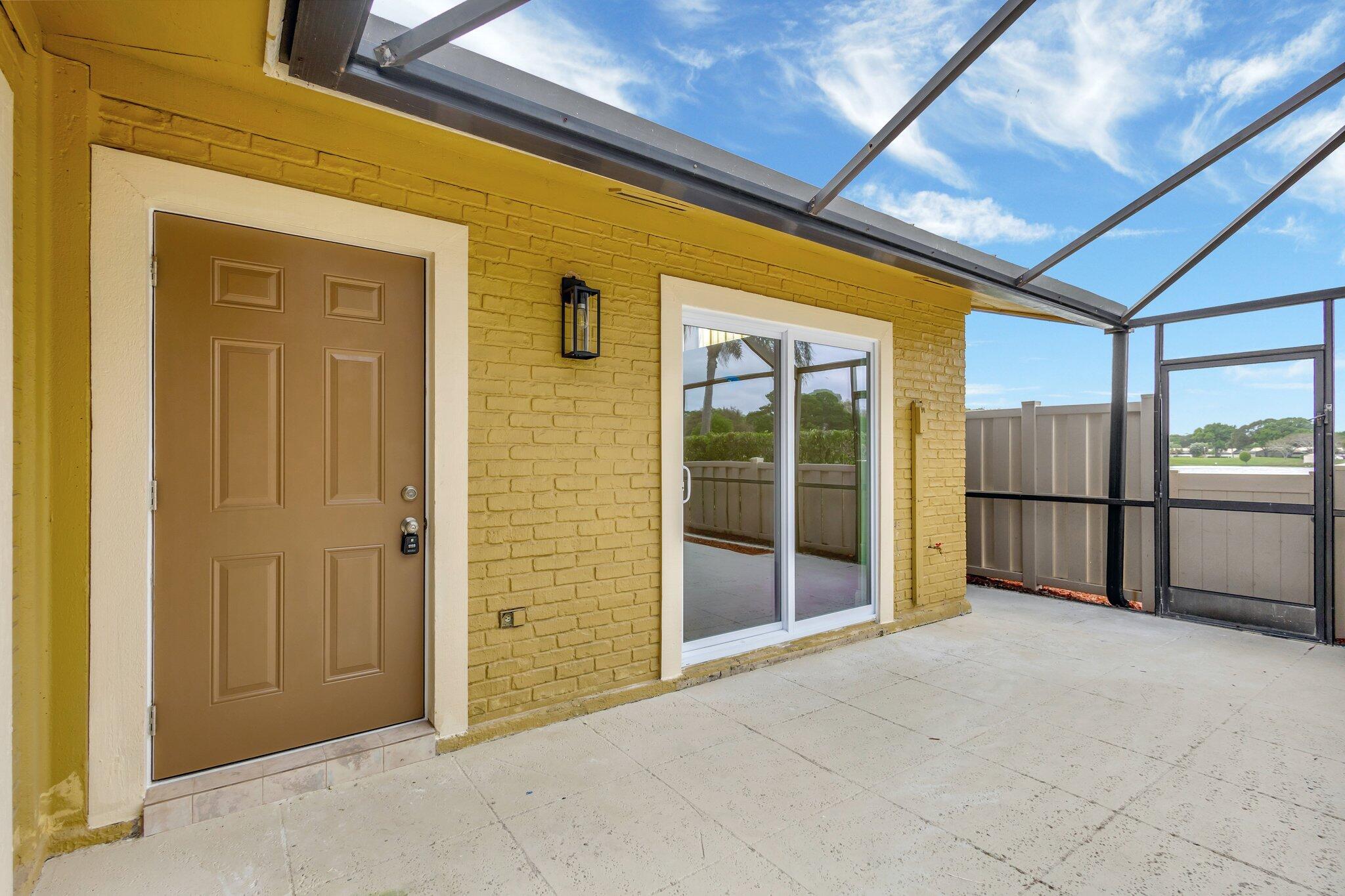 5763 Golden Eagle Circle