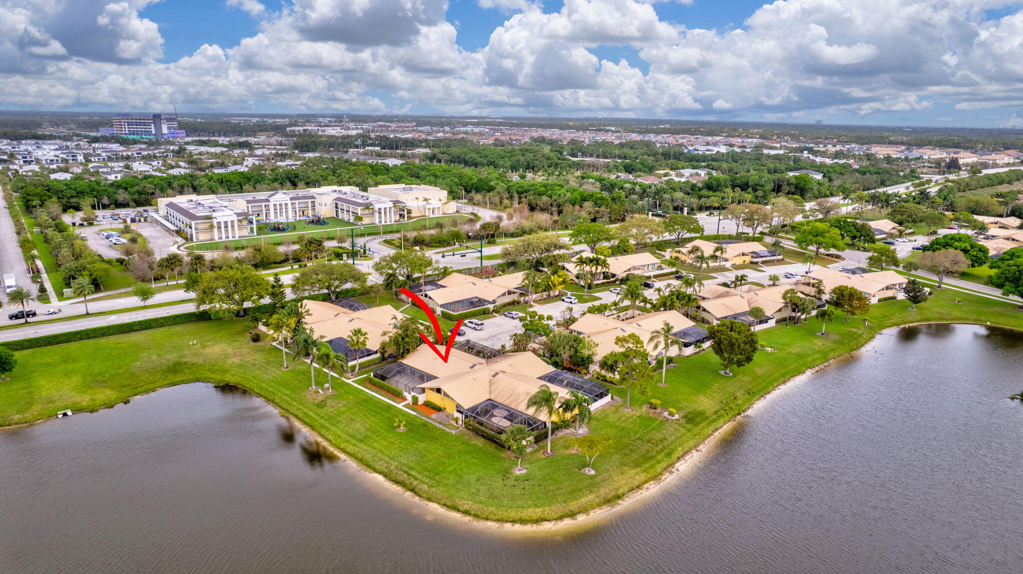5763 Golden Eagle Circle