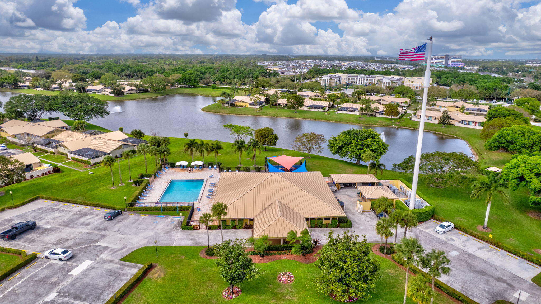 5763 Golden Eagle Circle