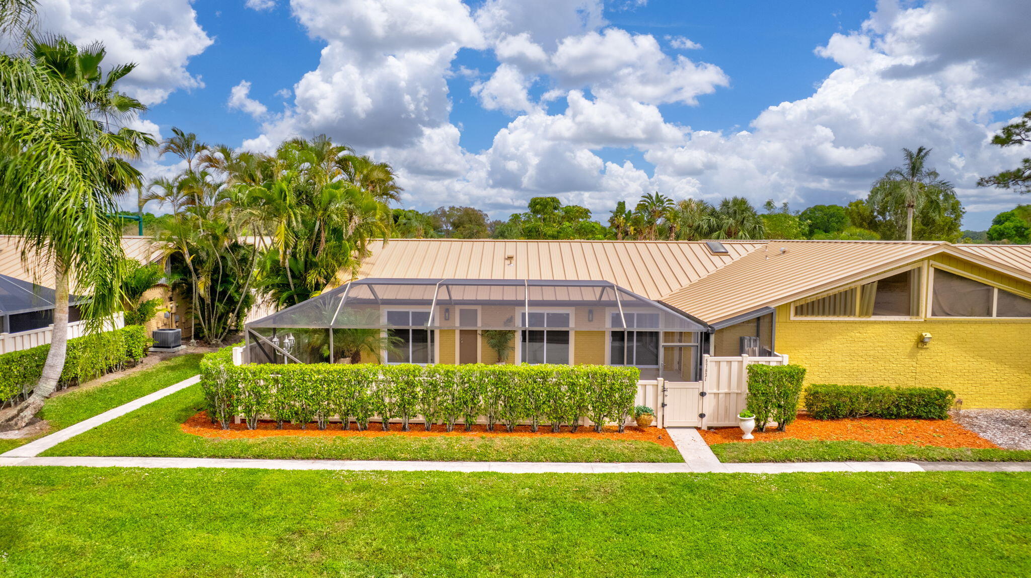 5763 Golden Eagle Circle