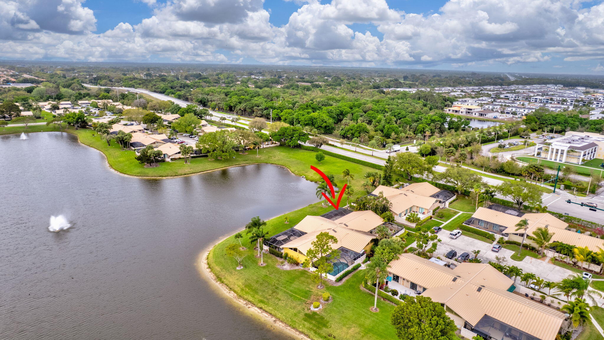 5763 Golden Eagle Circle
