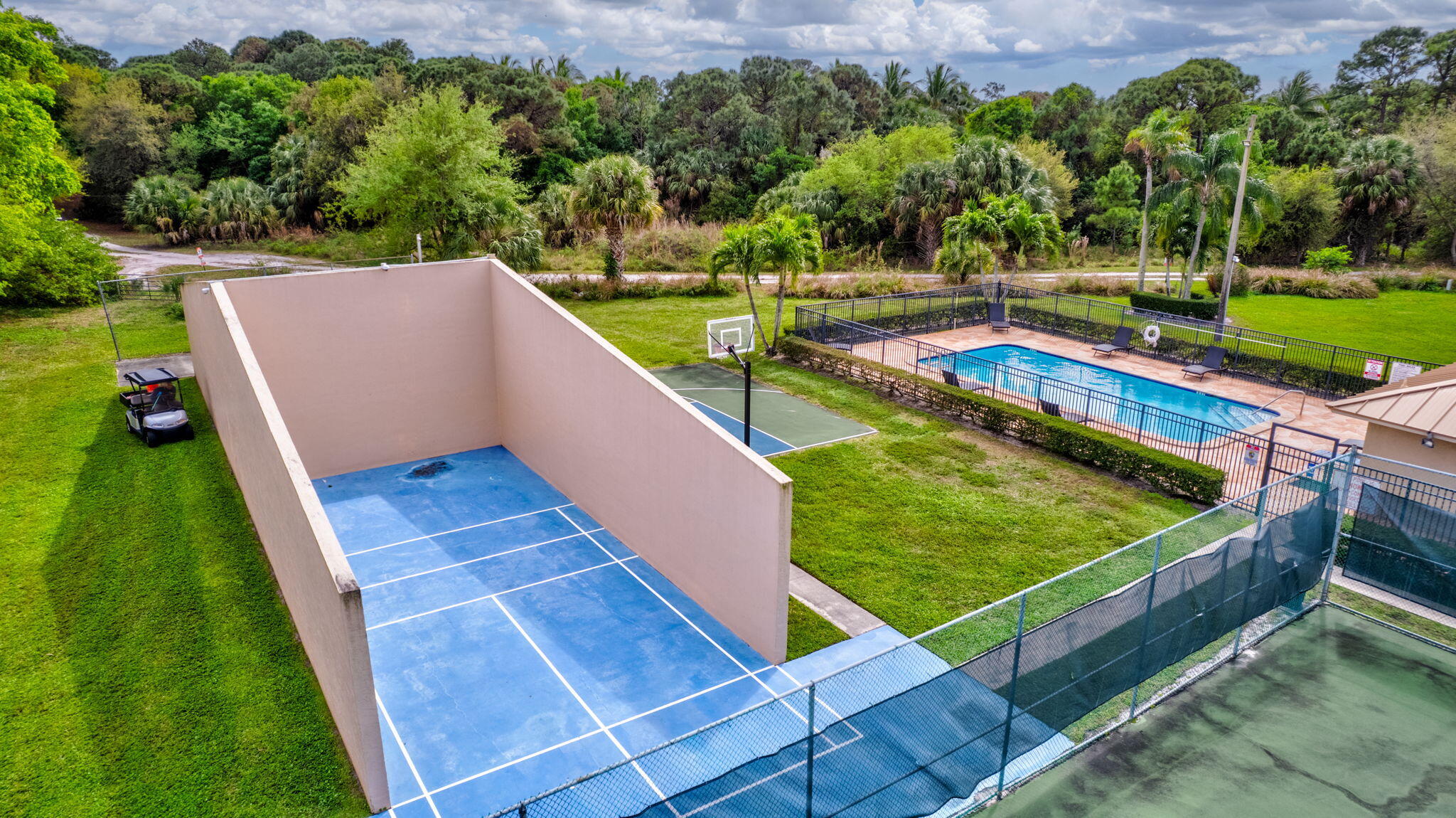 5763 Golden Eagle Circle