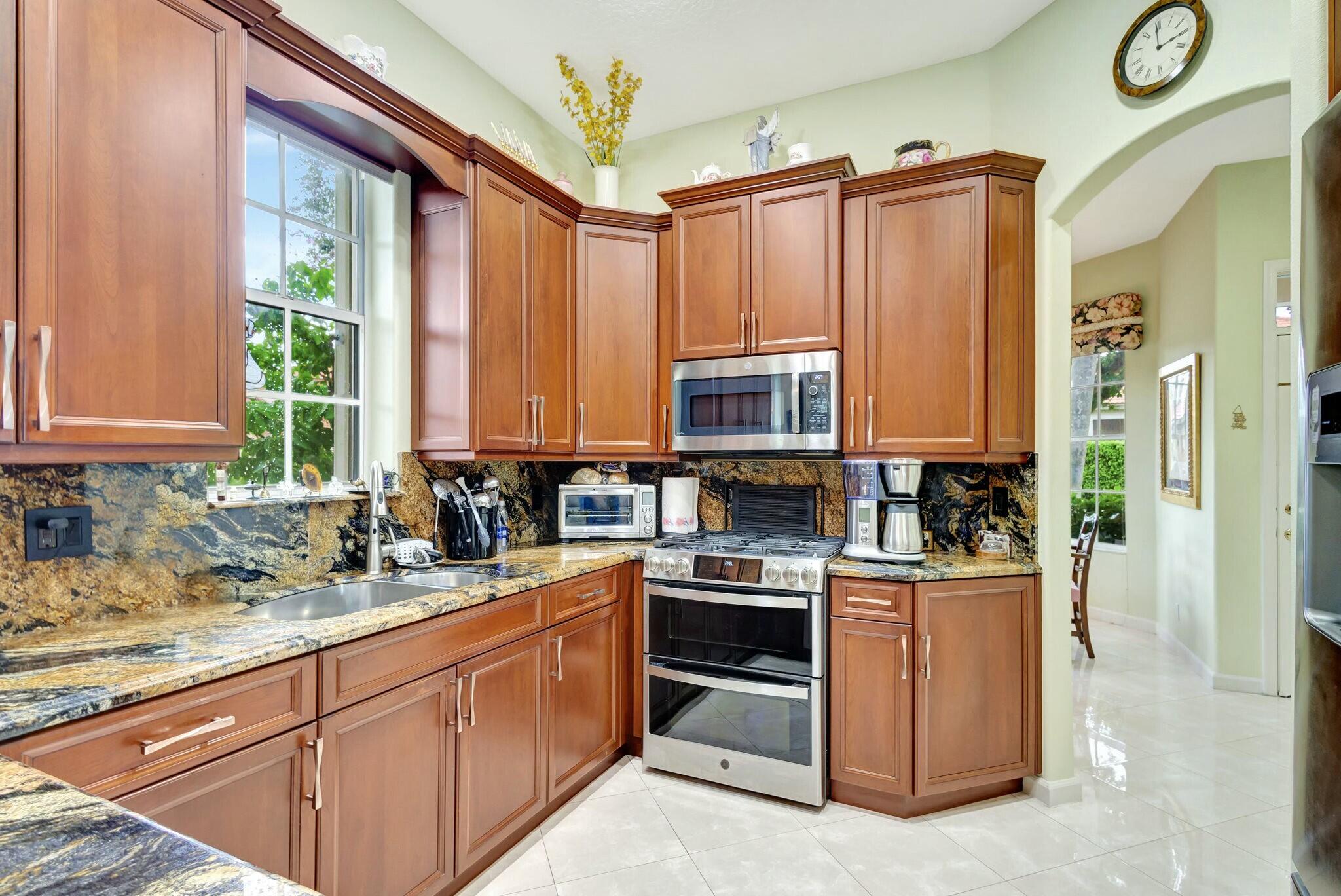 122 Spyglass Way