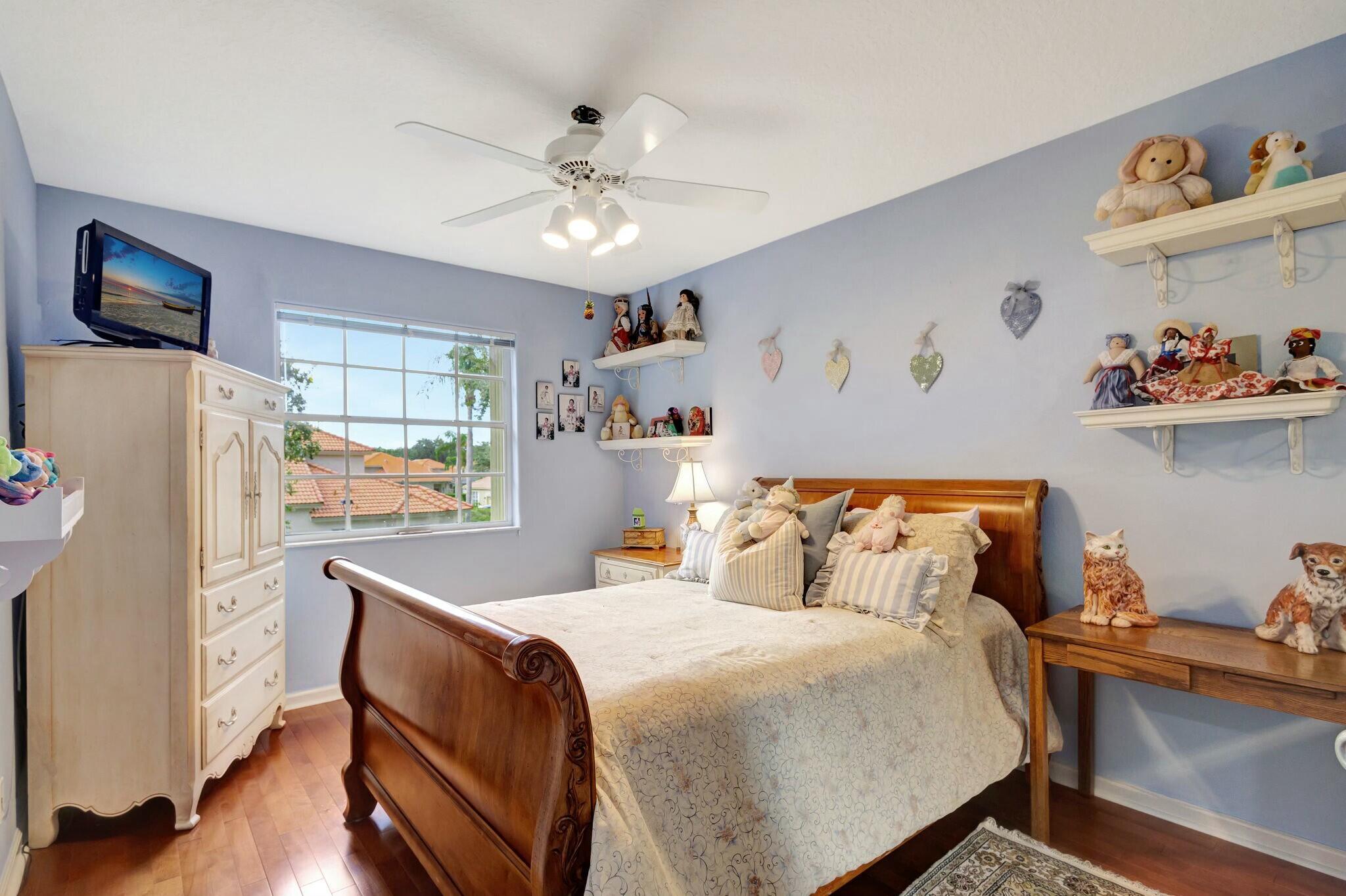 122 Spyglass Way