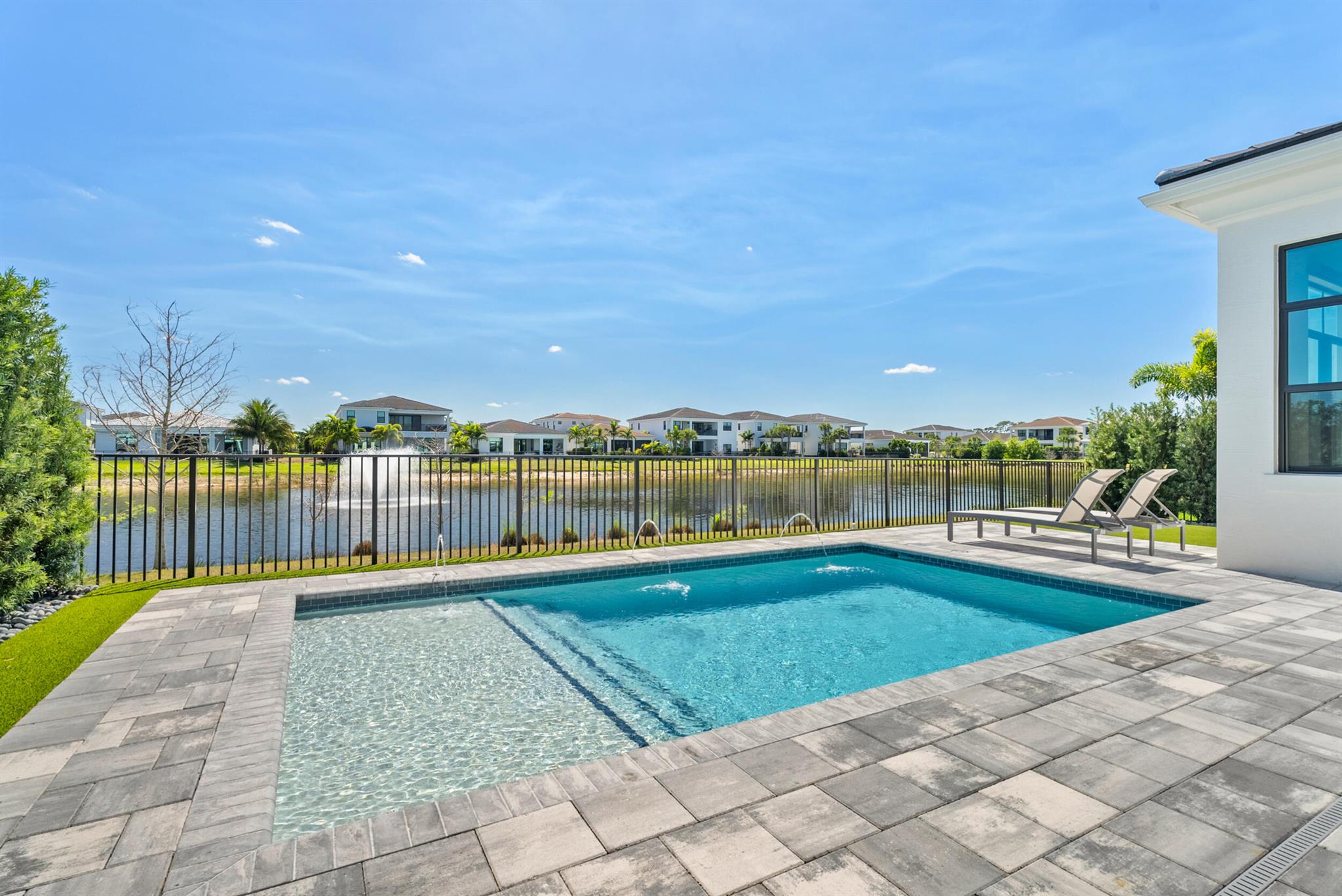 5818 Warhol Terrace