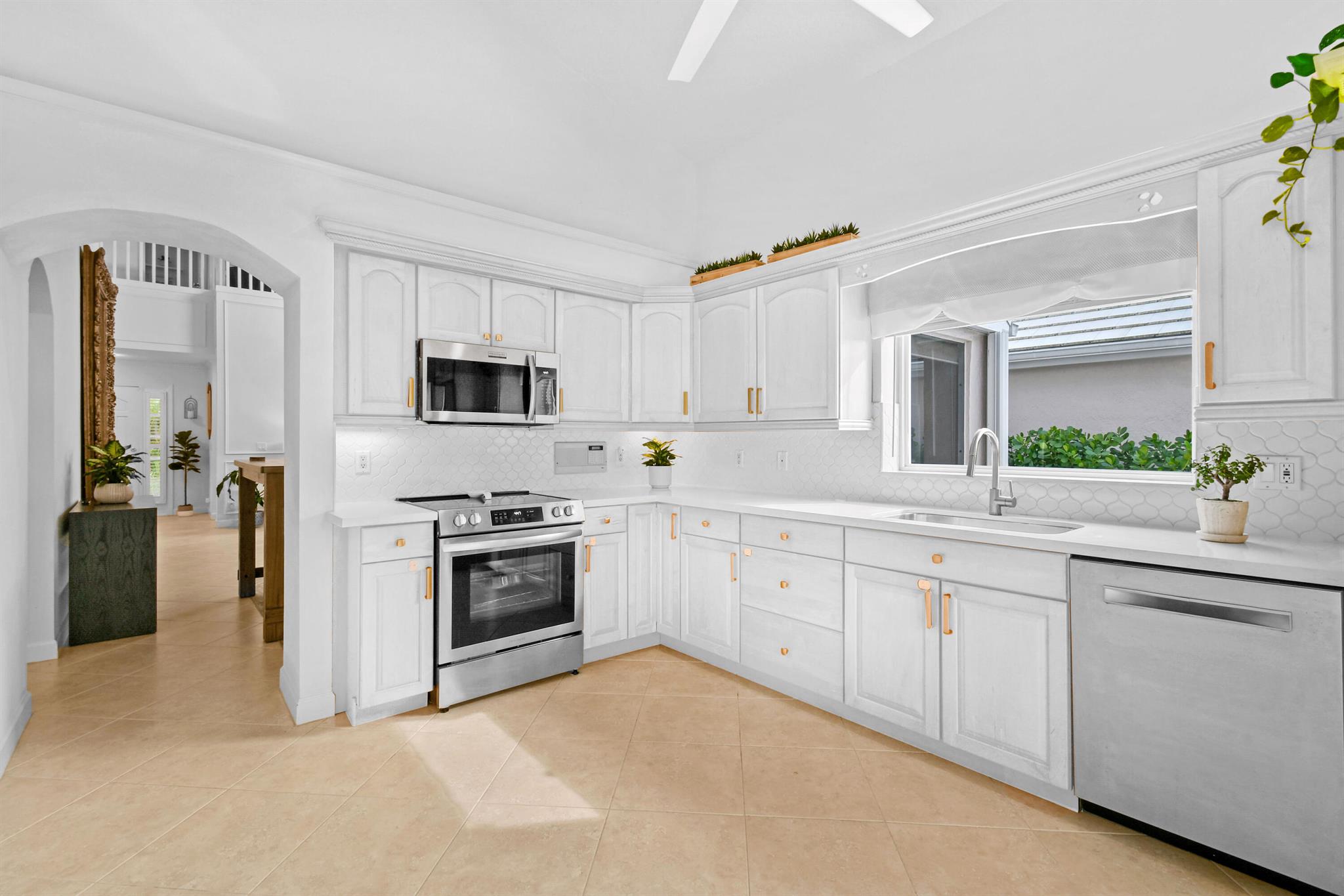 61 Dorchester Circle