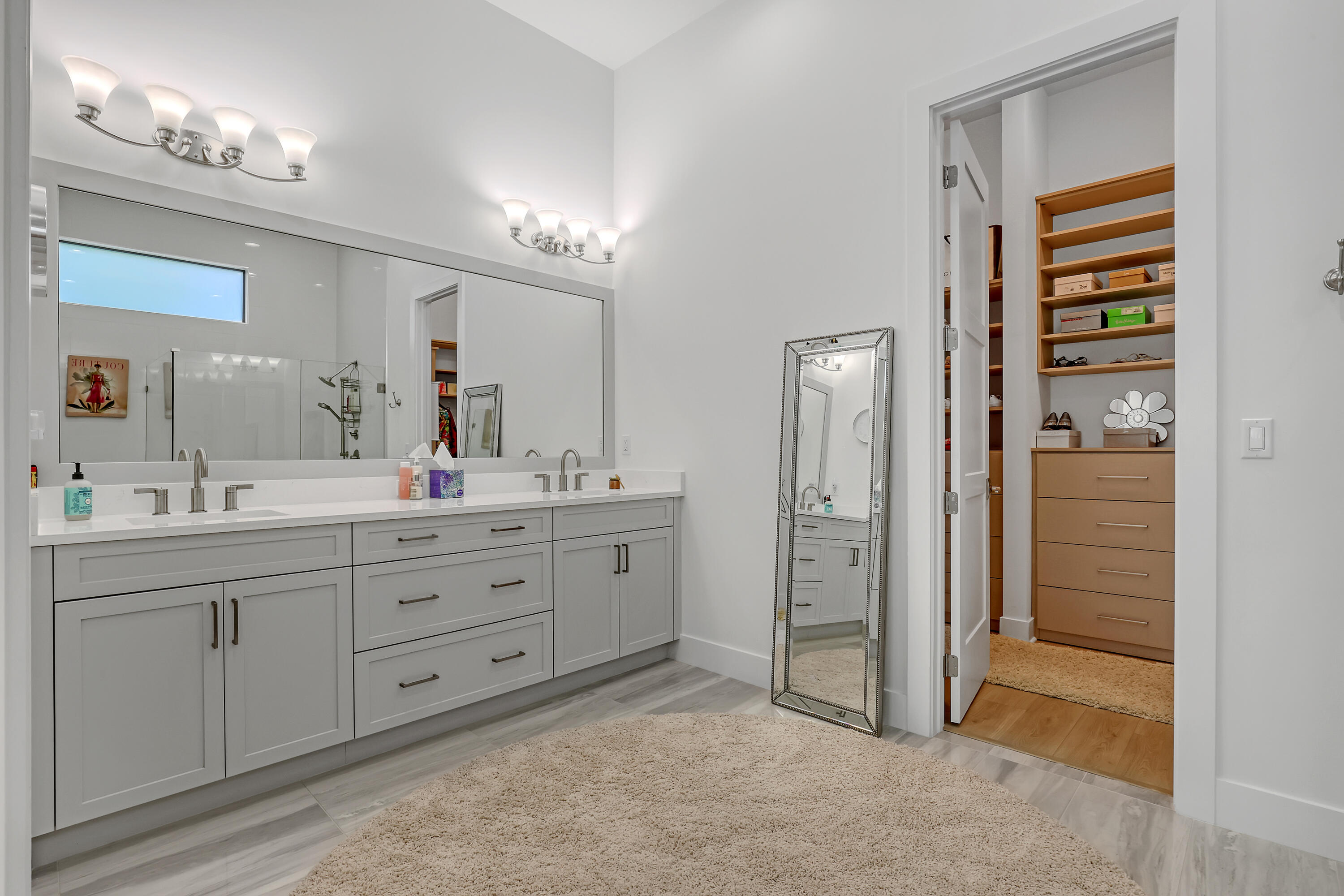 13237 Faberge Place