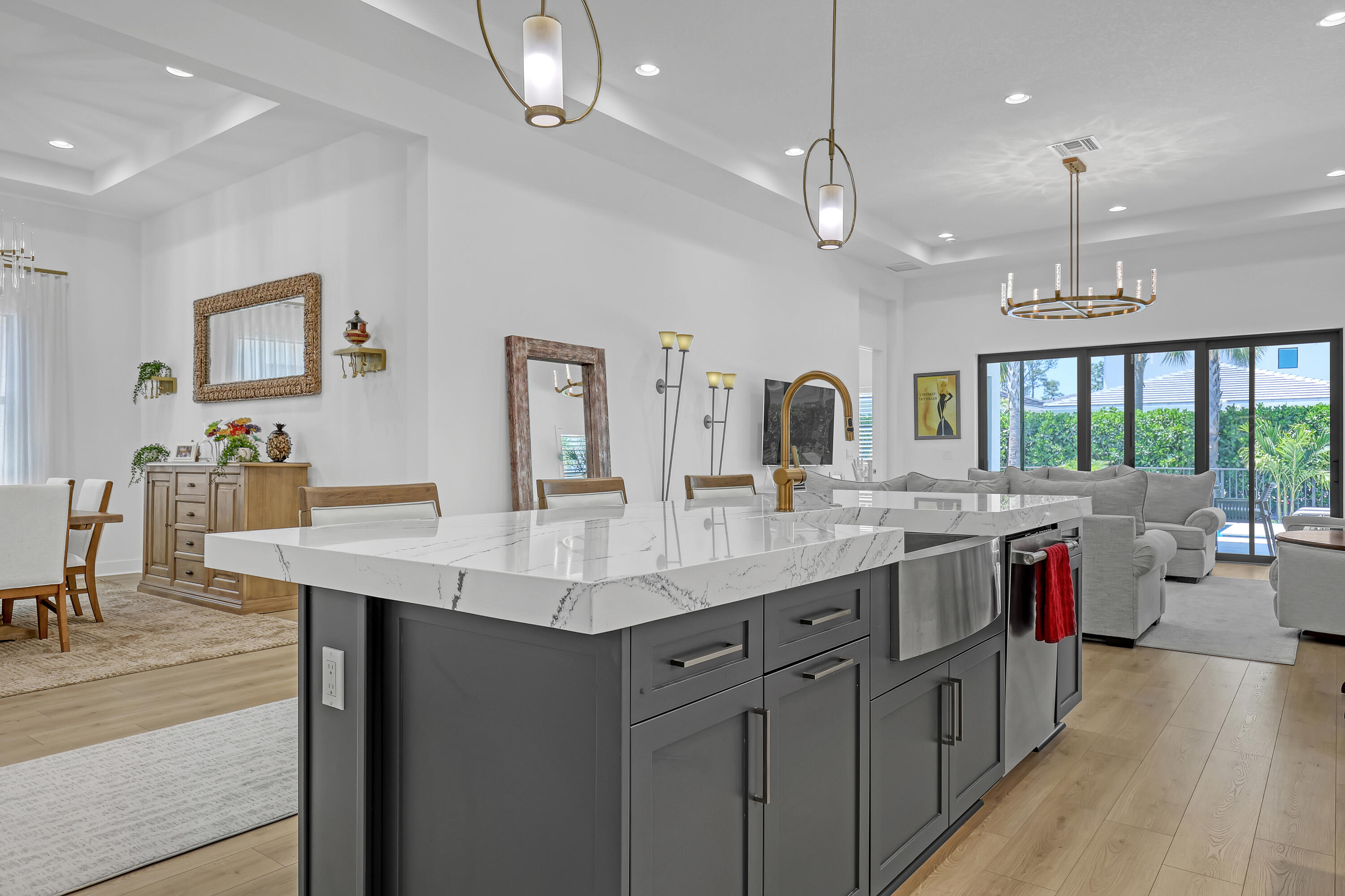 13237 Faberge Place