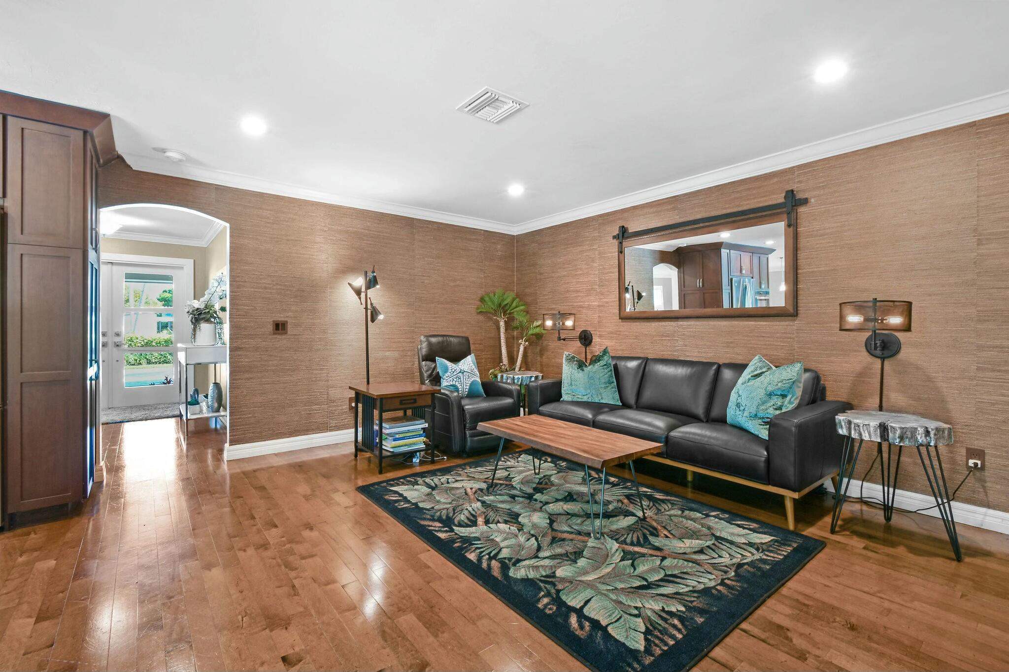 801 N Anchorage Drive