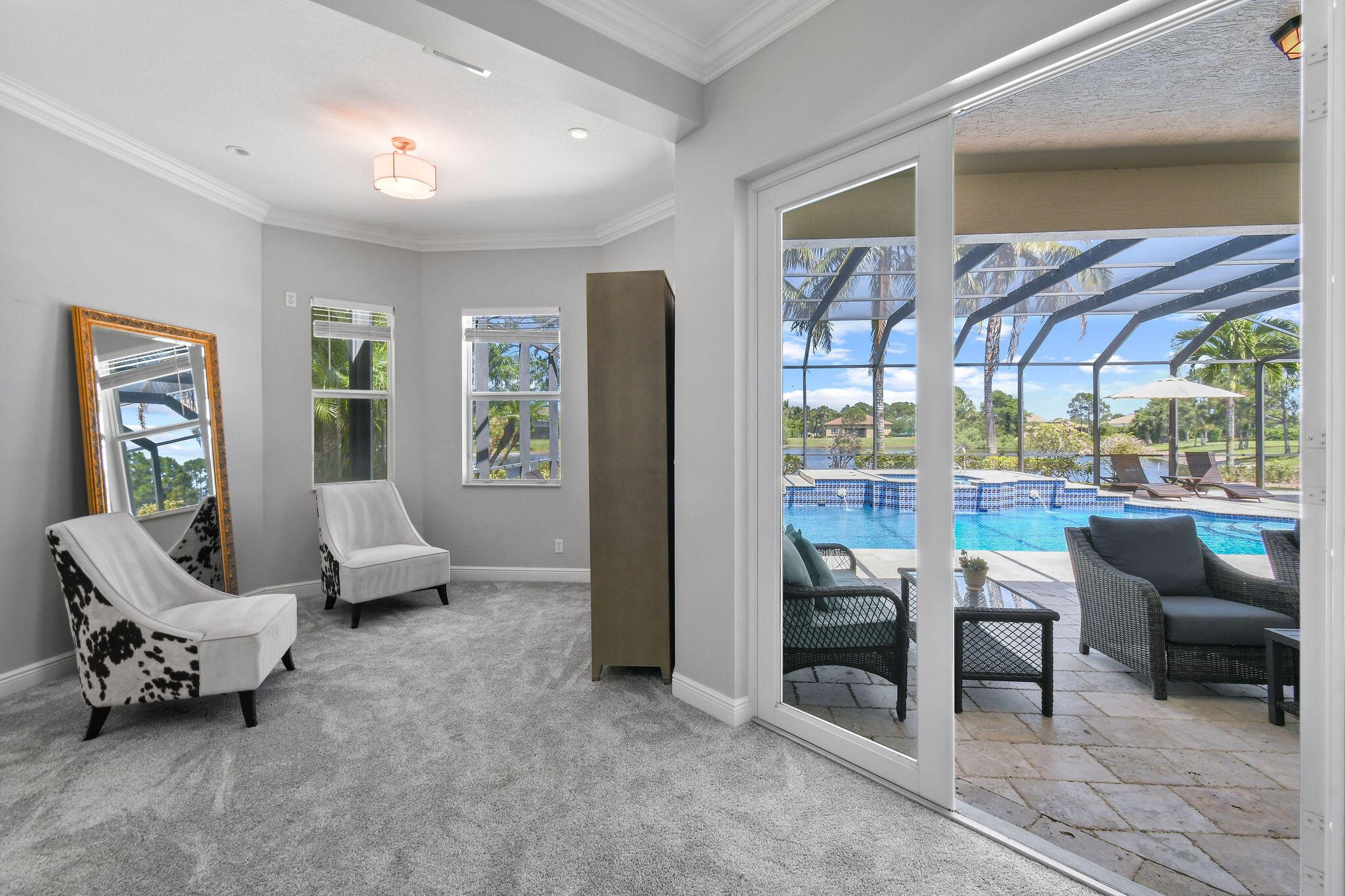 869 SW Habitat Lane