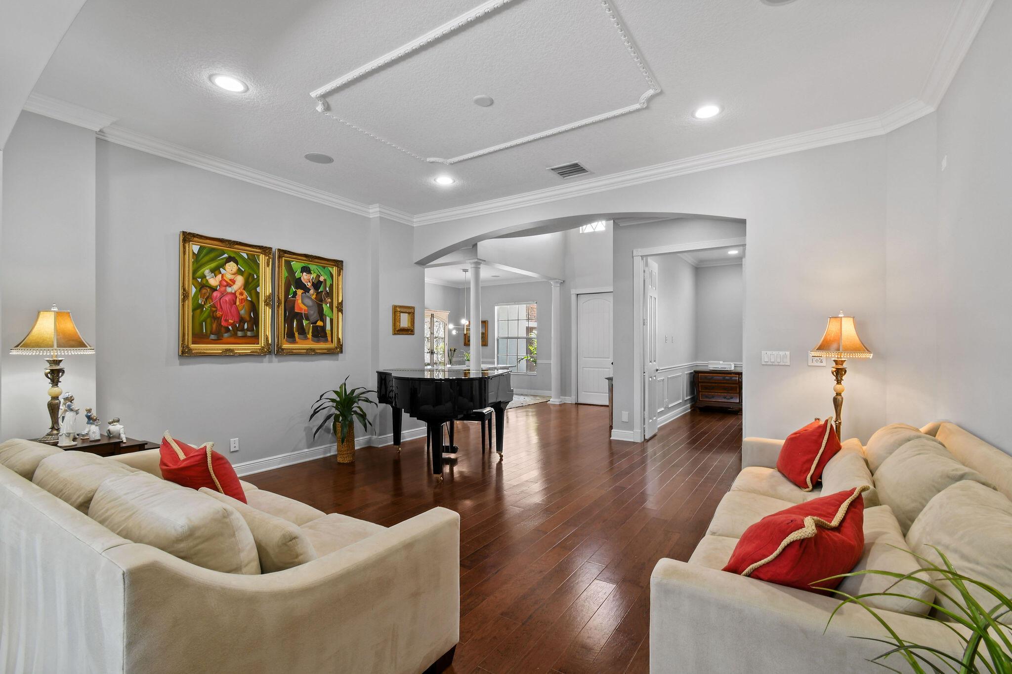 869 SW Habitat Lane
