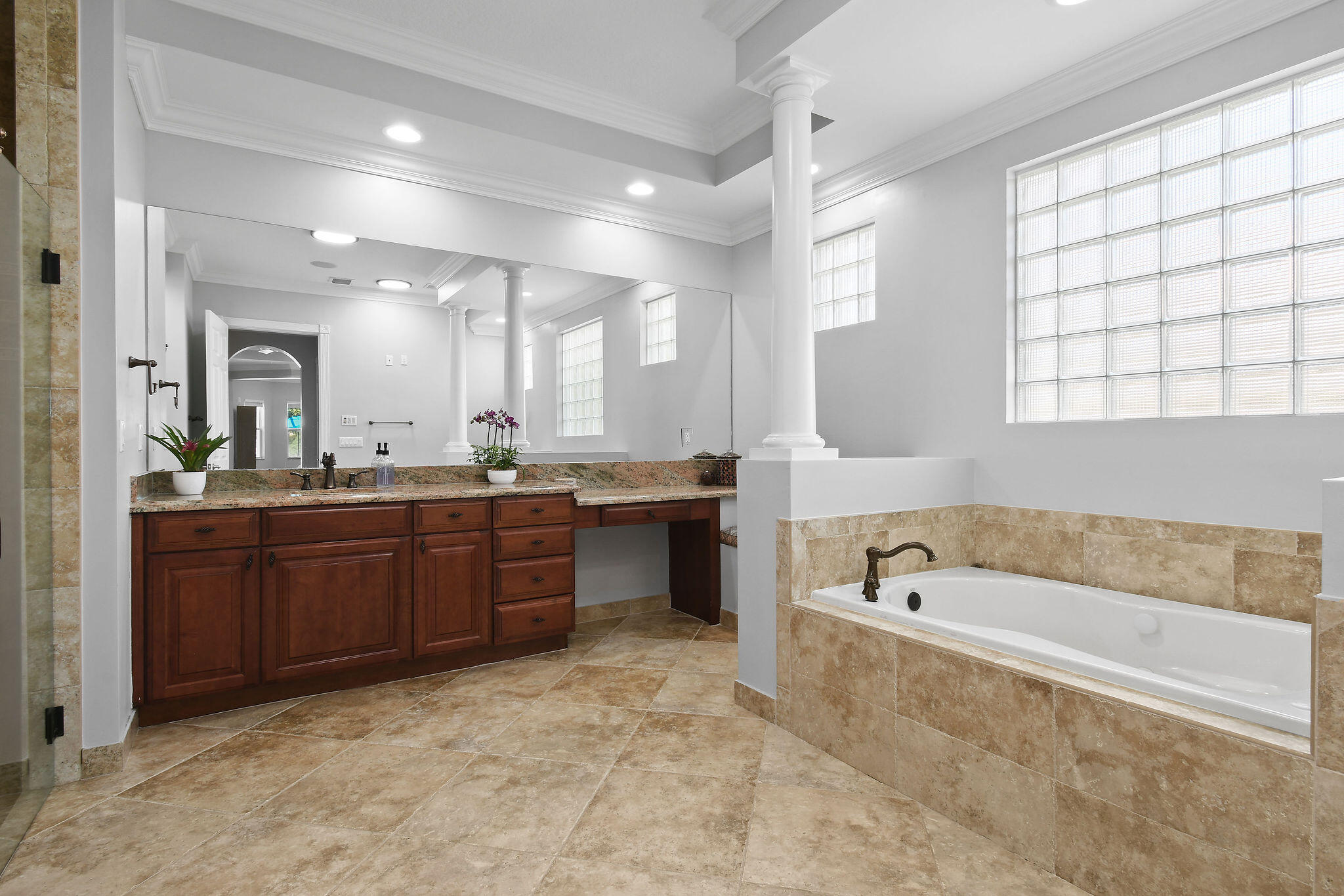 869 SW Habitat Lane