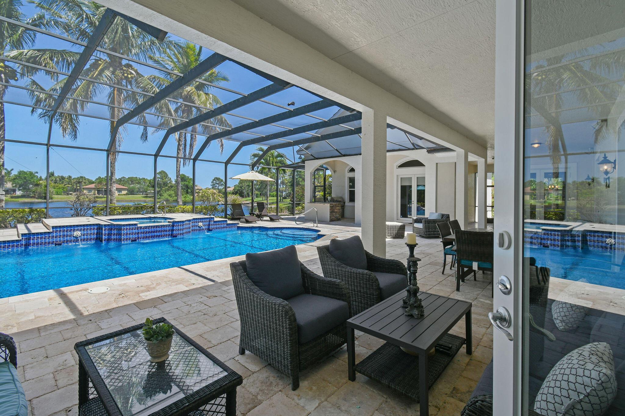869 SW Habitat Lane