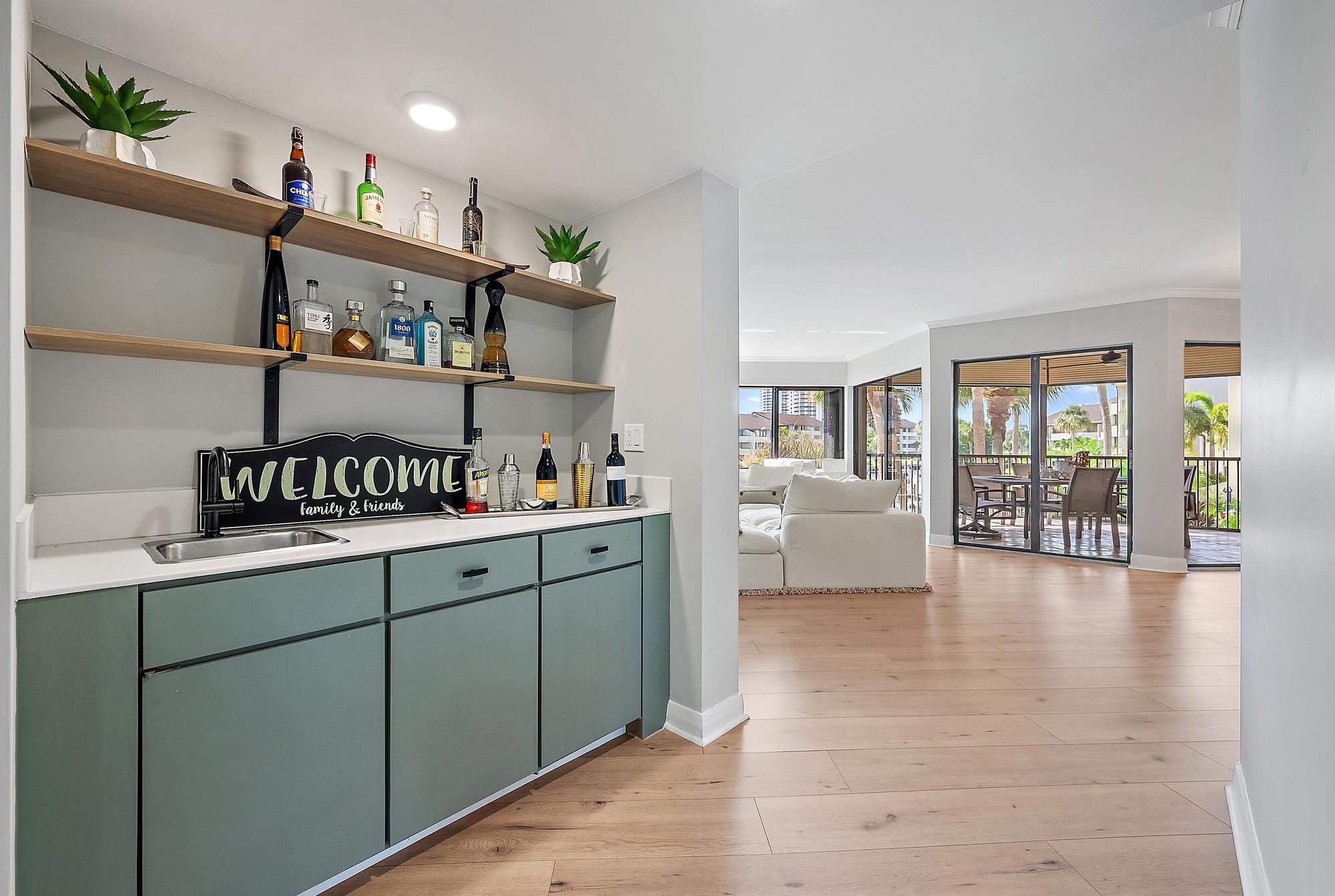 1124 Marine Way W D2r + Boat Slip 19