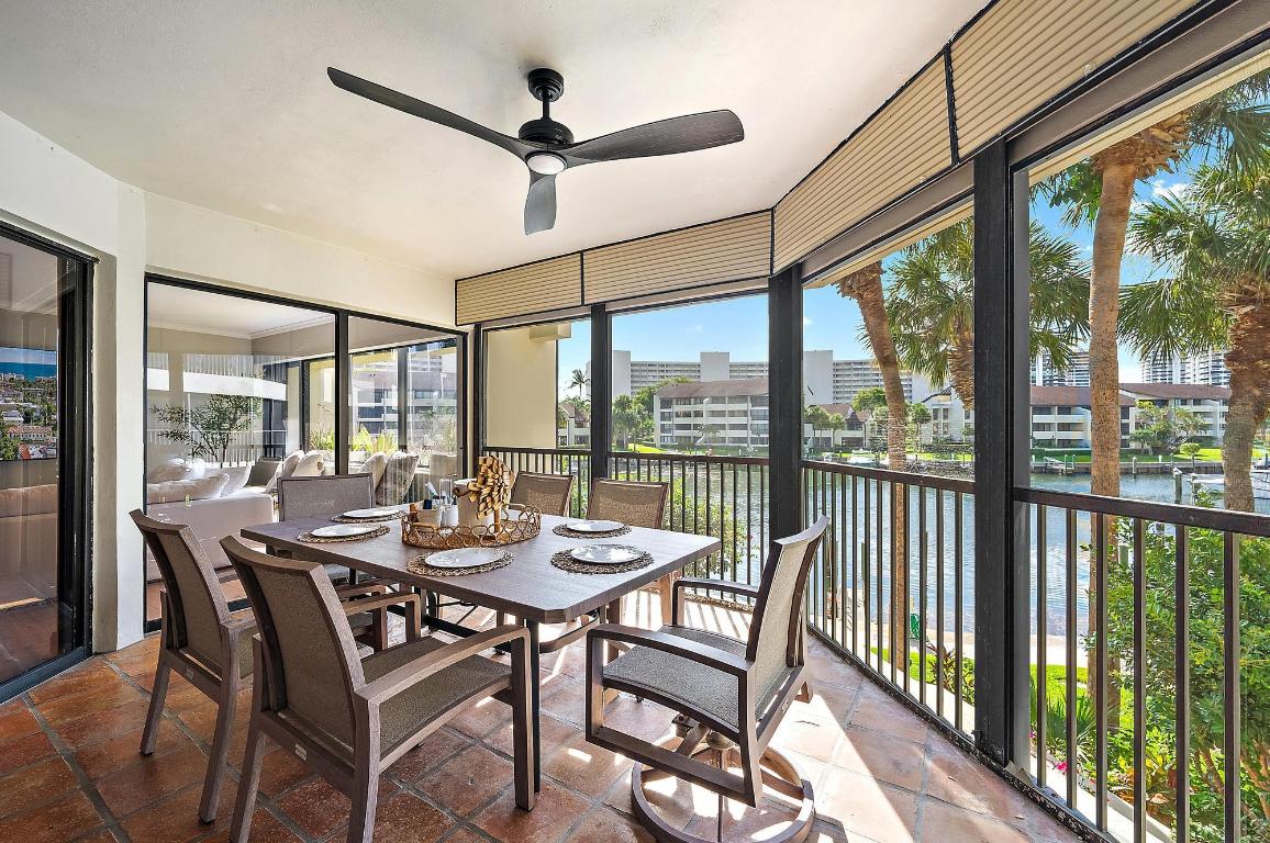 1124 Marine Way W D2r + Boat Slip 19