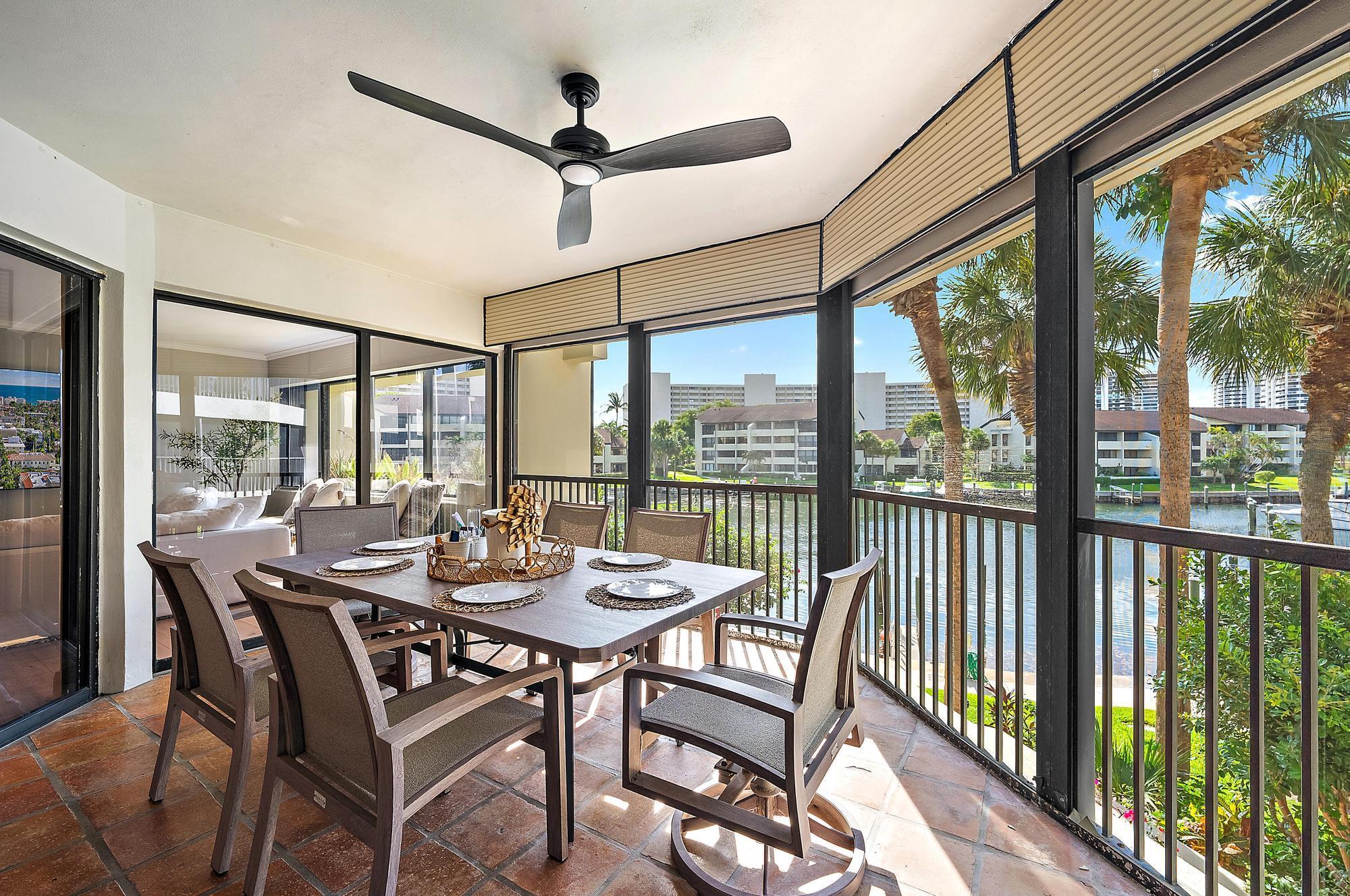 1124 Marine Way W D2r + Boat Slip 19