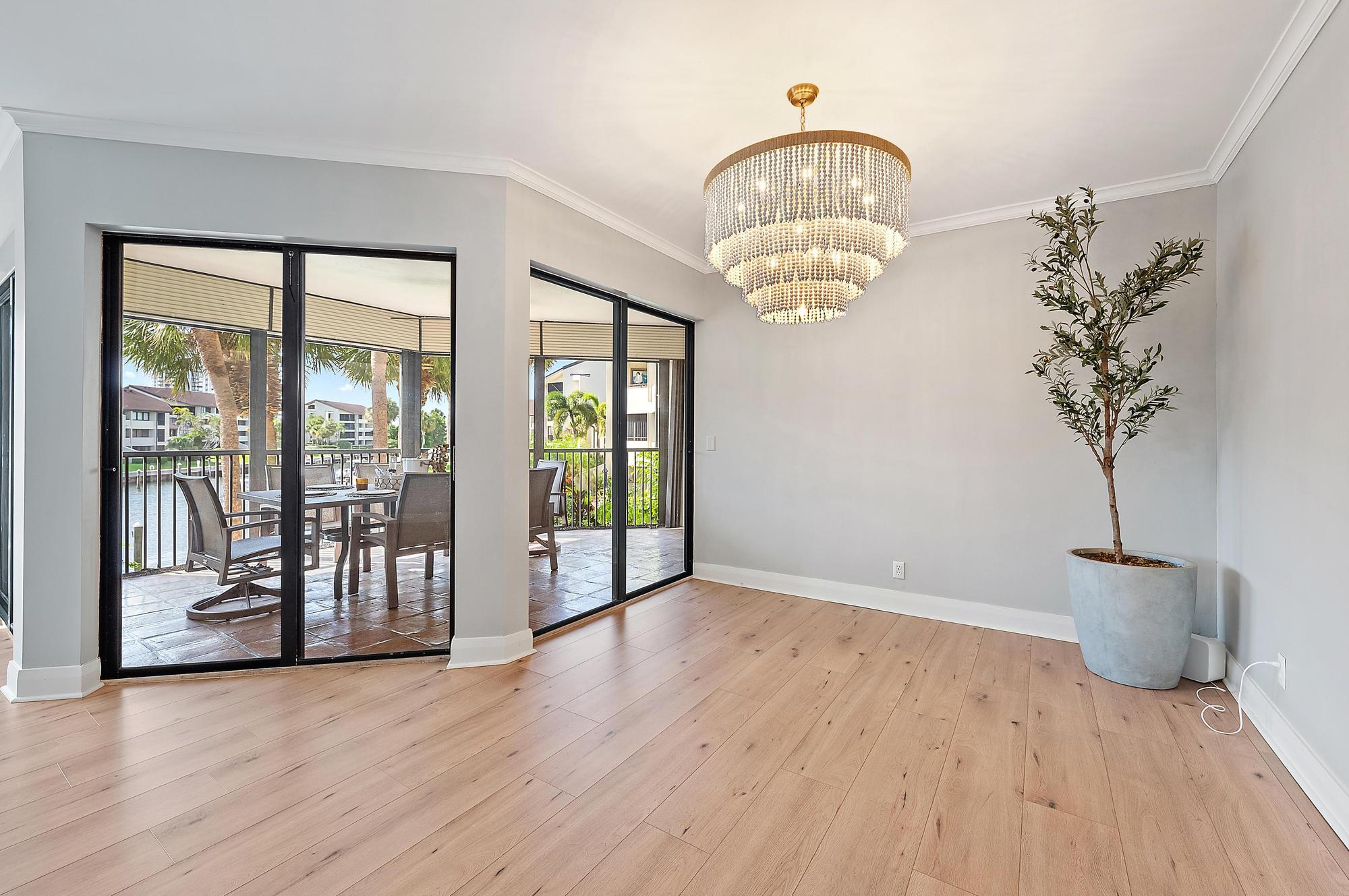 1124 Marine Way W D2r + Boat Slip 19