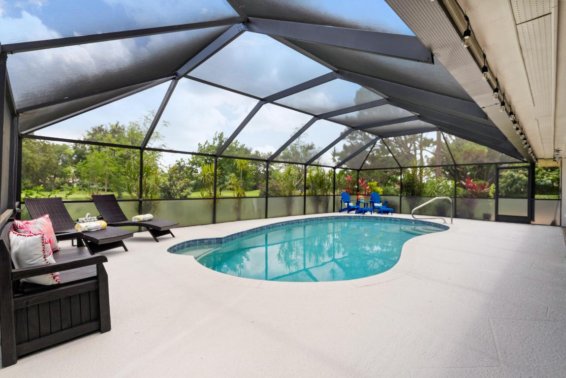 4902 SW Bimini Circle N