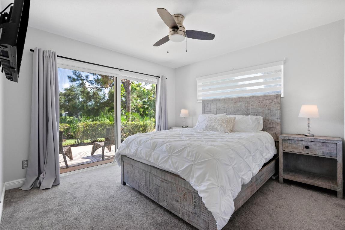 4902 SW Bimini Circle N