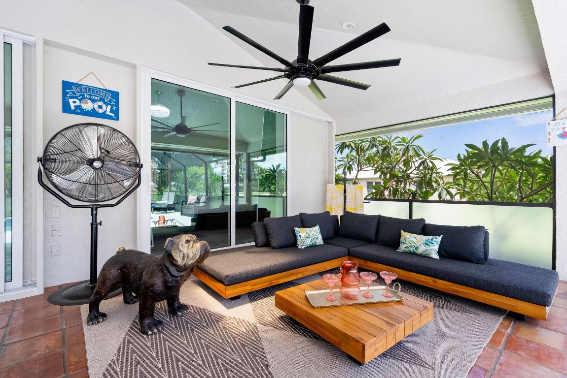 4902 SW Bimini Circle N