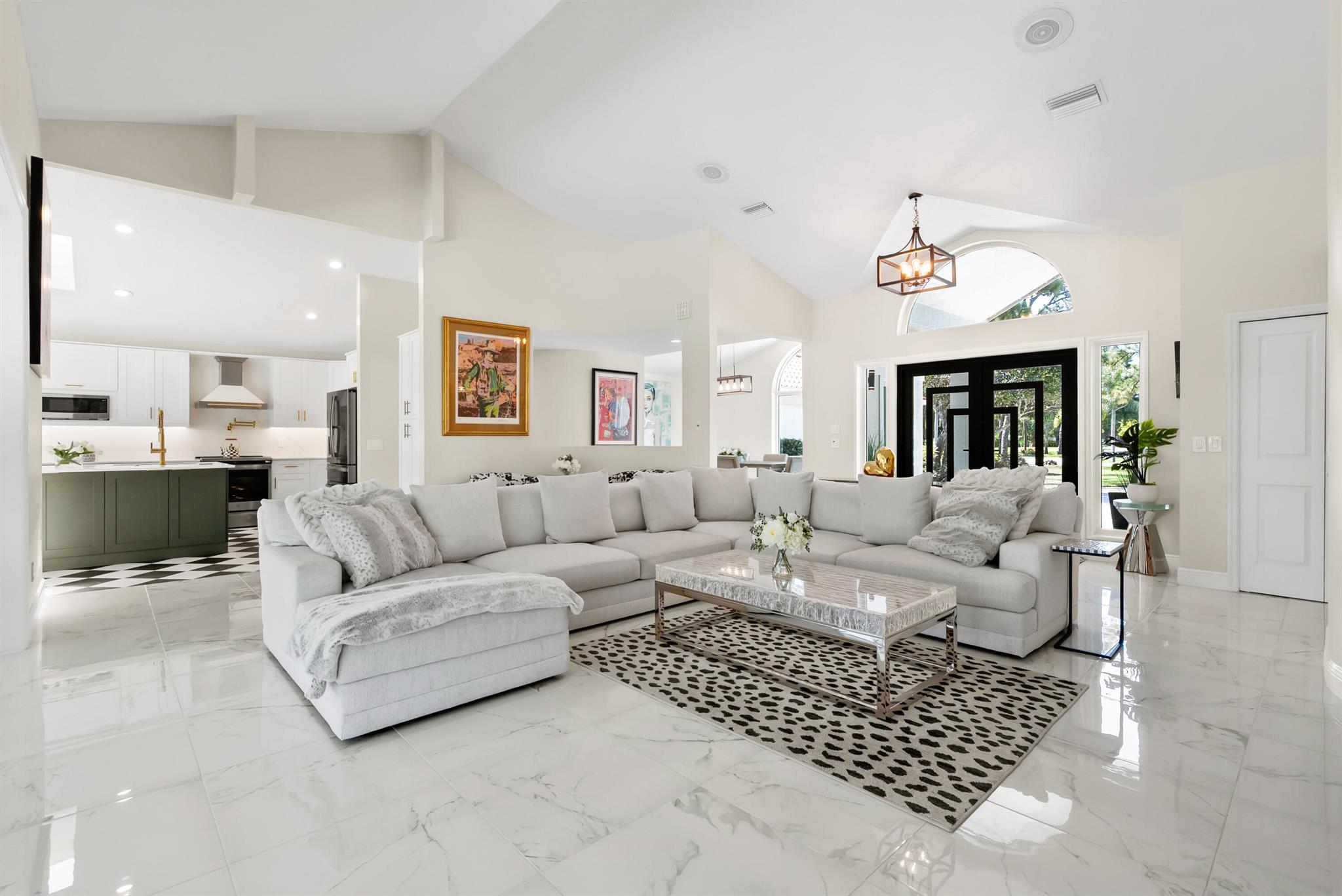 4902 SW Bimini Circle N