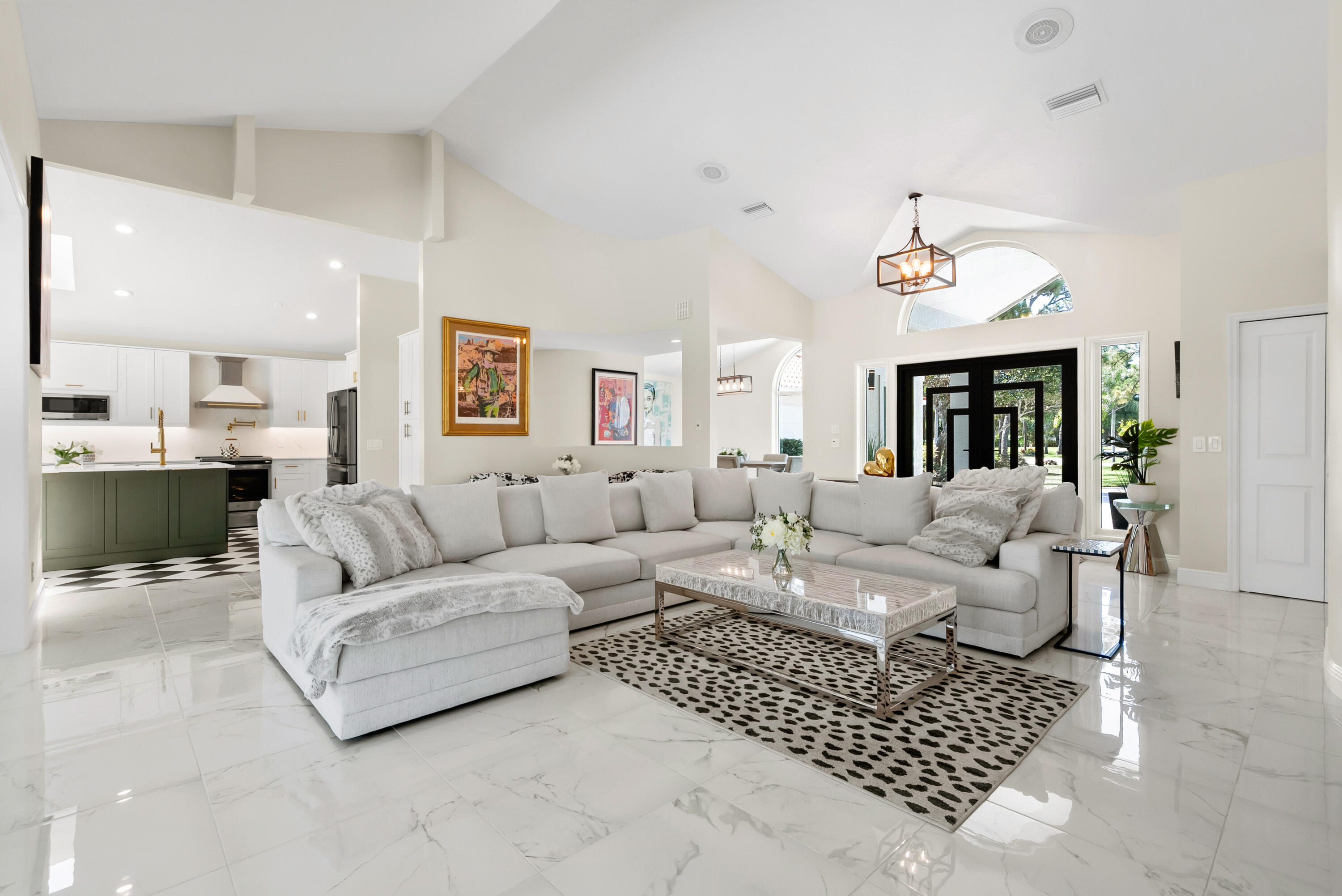 4902 SW Bimini Circle N