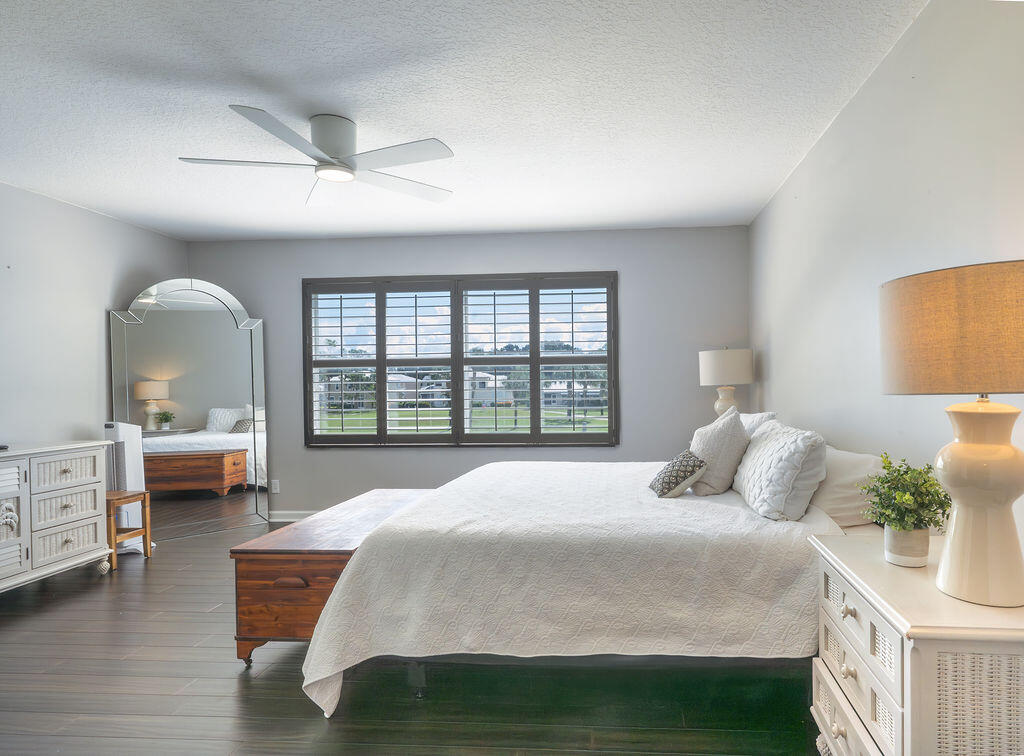 18157 SE Fairview Circle