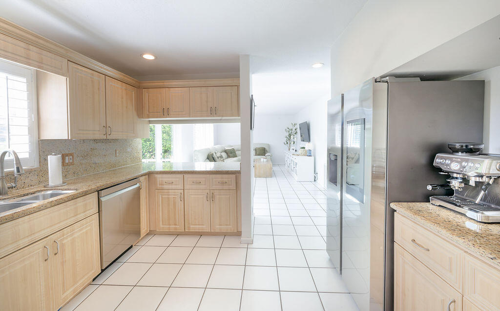 18157 SE Fairview Circle