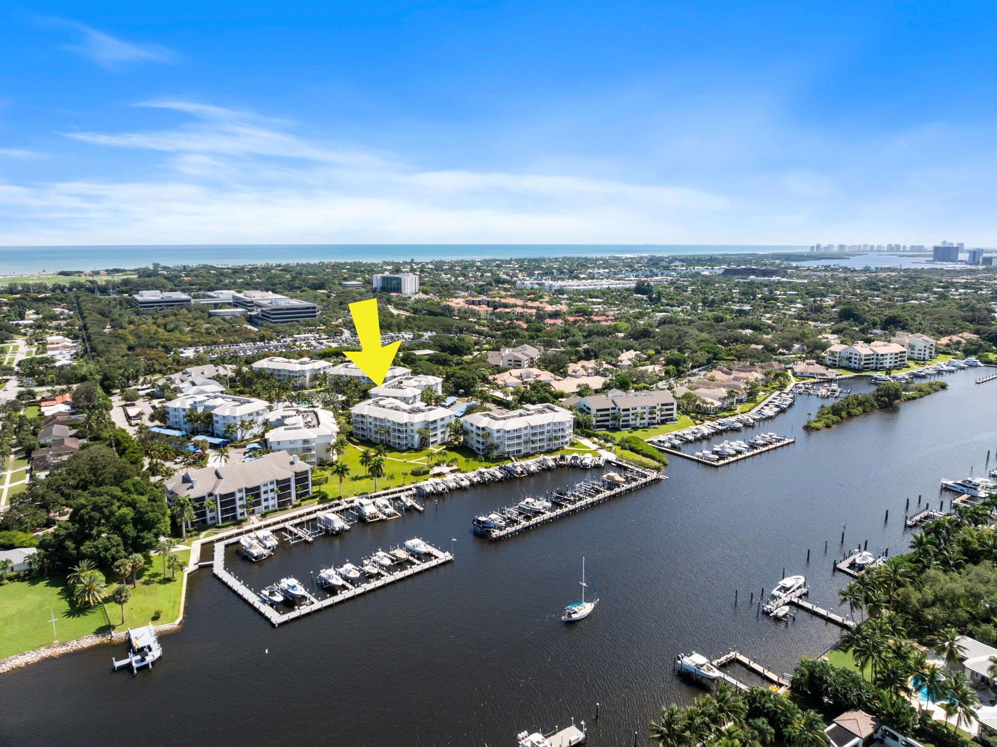 832 Bay Colony Drive S