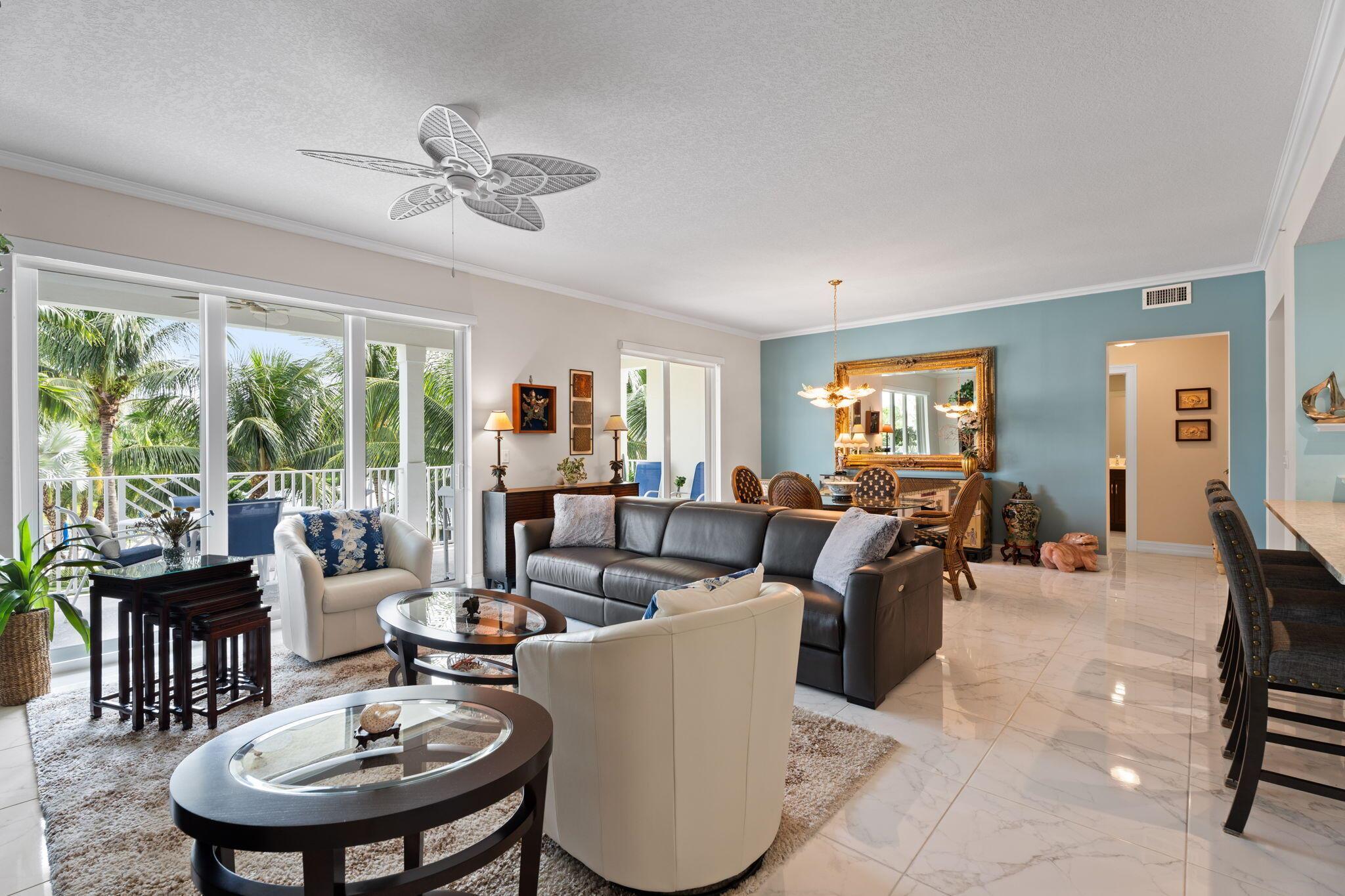 832 Bay Colony Drive S