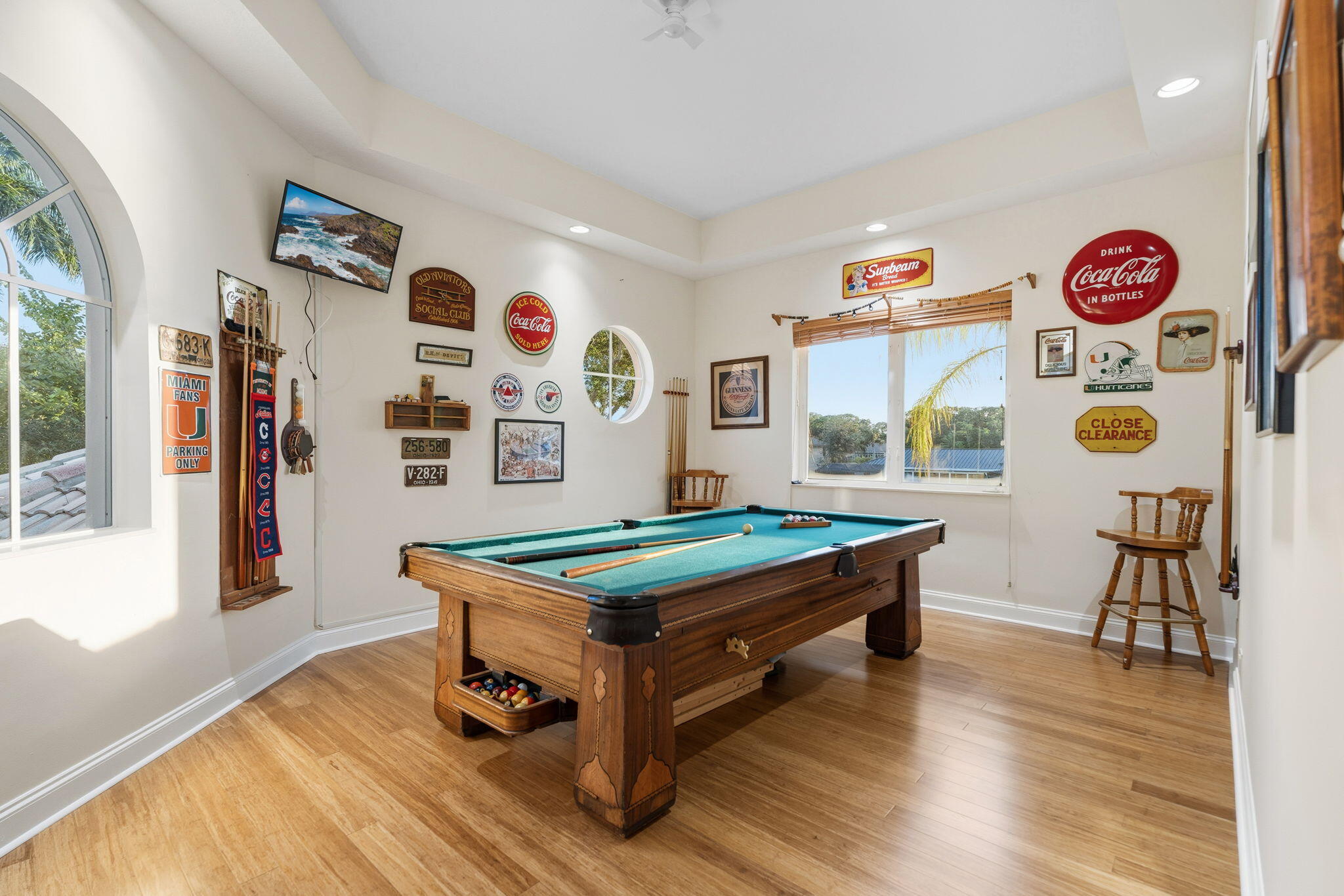 18499 SE Palm Island Lane