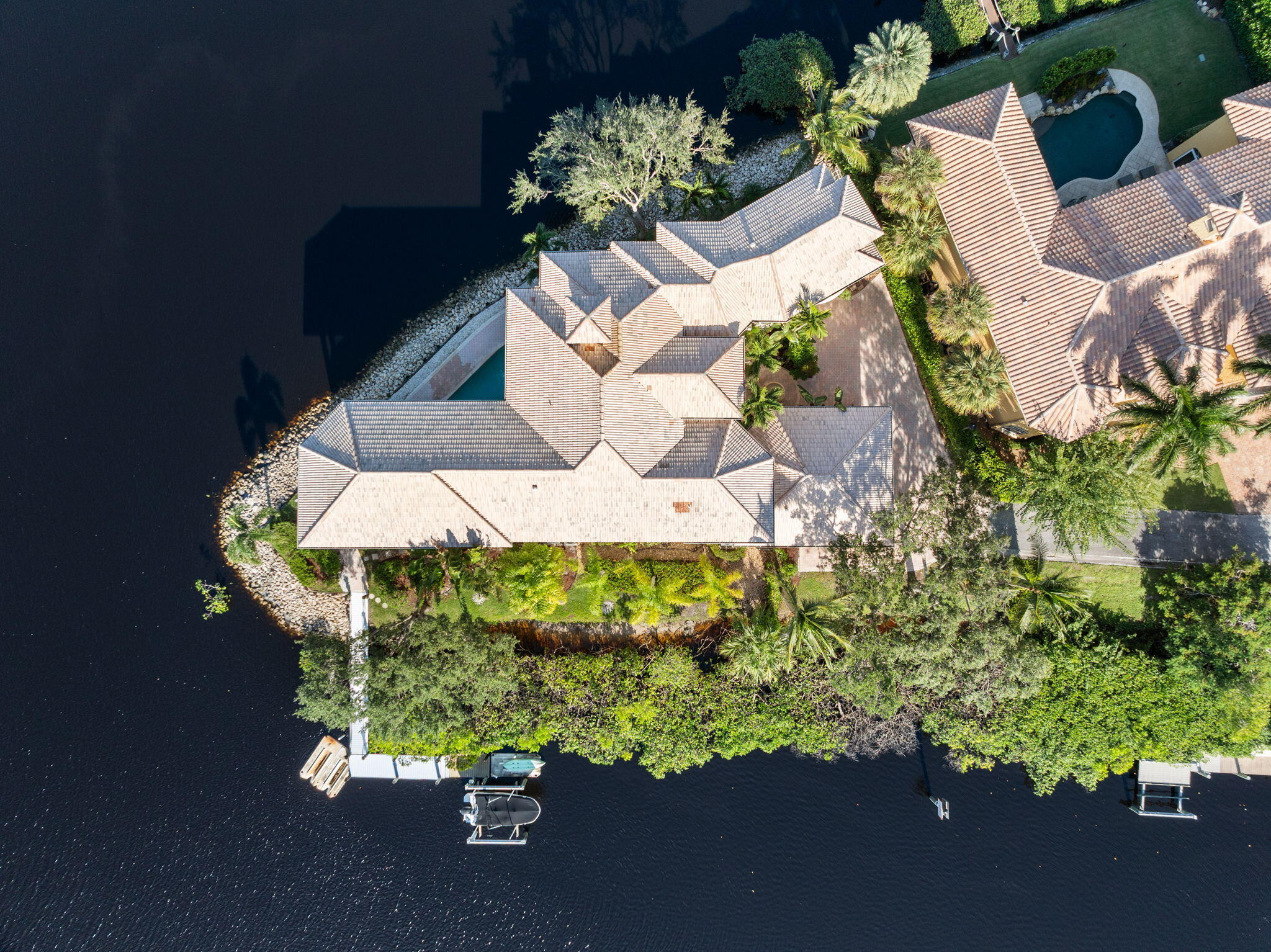 18499 SE Palm Island Lane