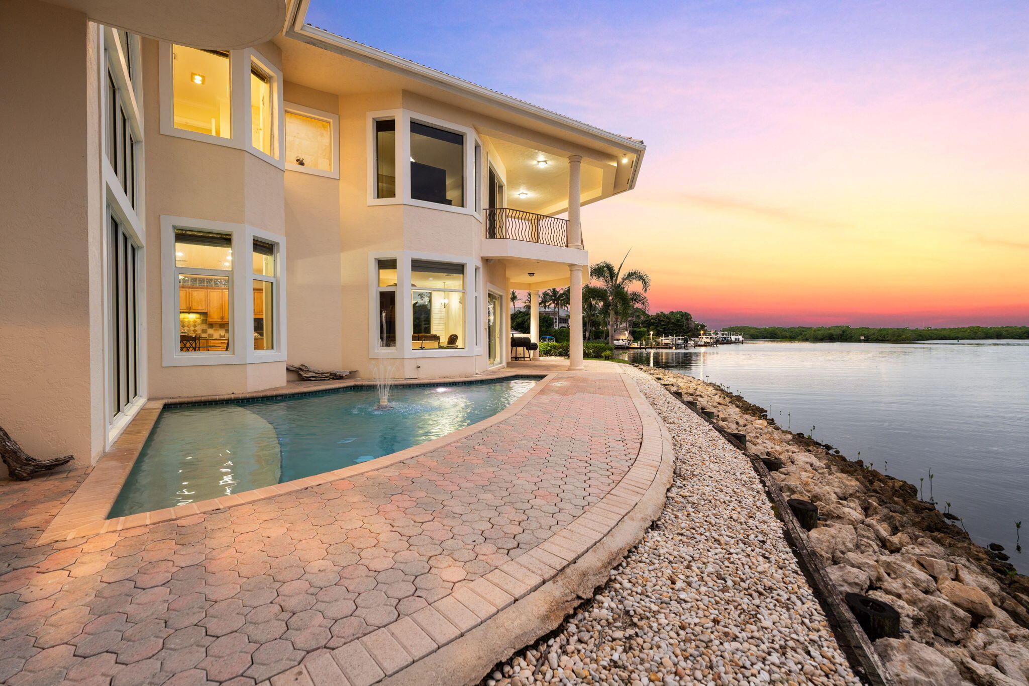 18499 SE Palm Island Lane