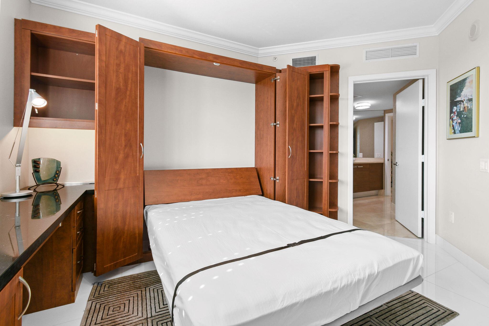 3610 Gardens Parkway 703a